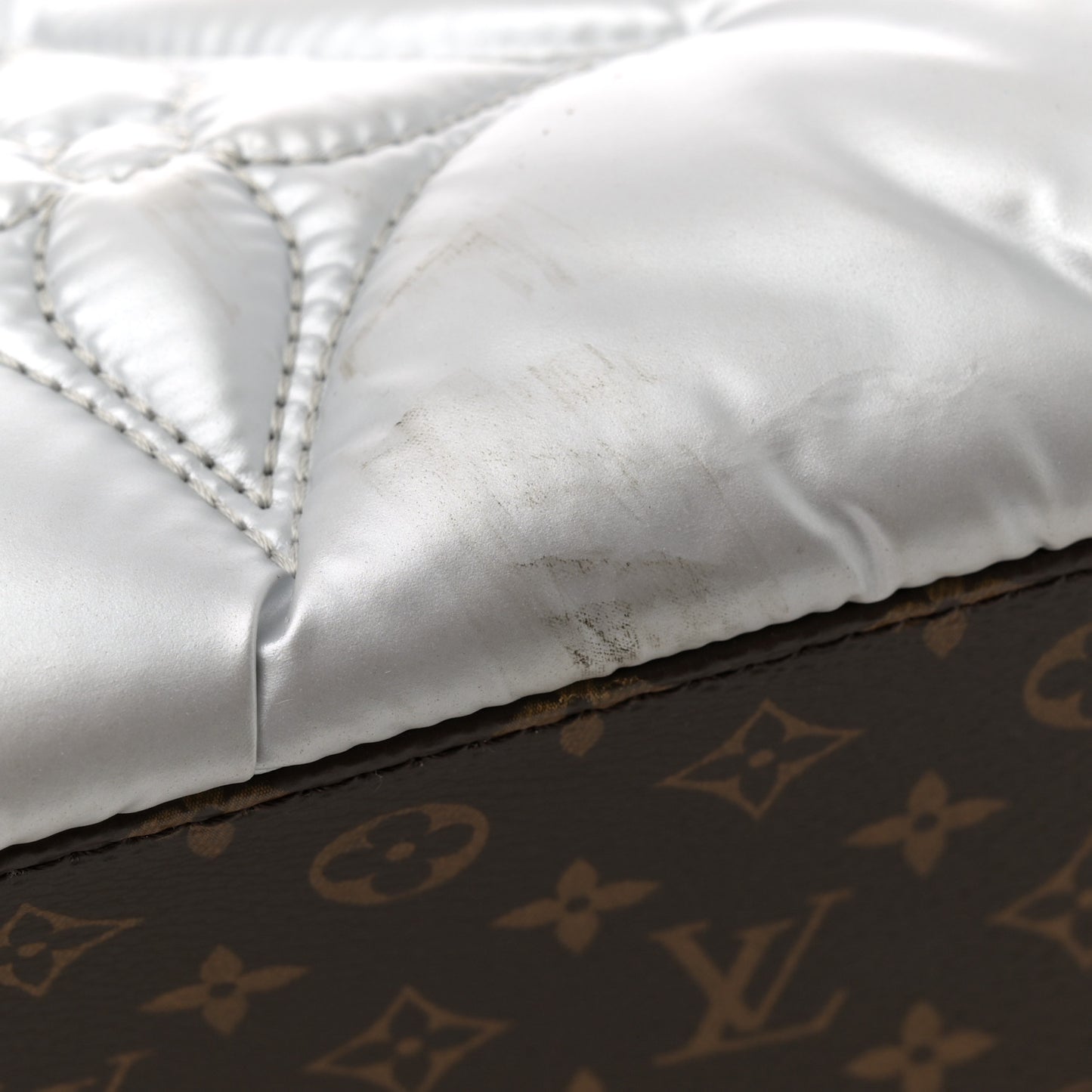 Econyl Monogram Pillow Giant Onthego GM Silver