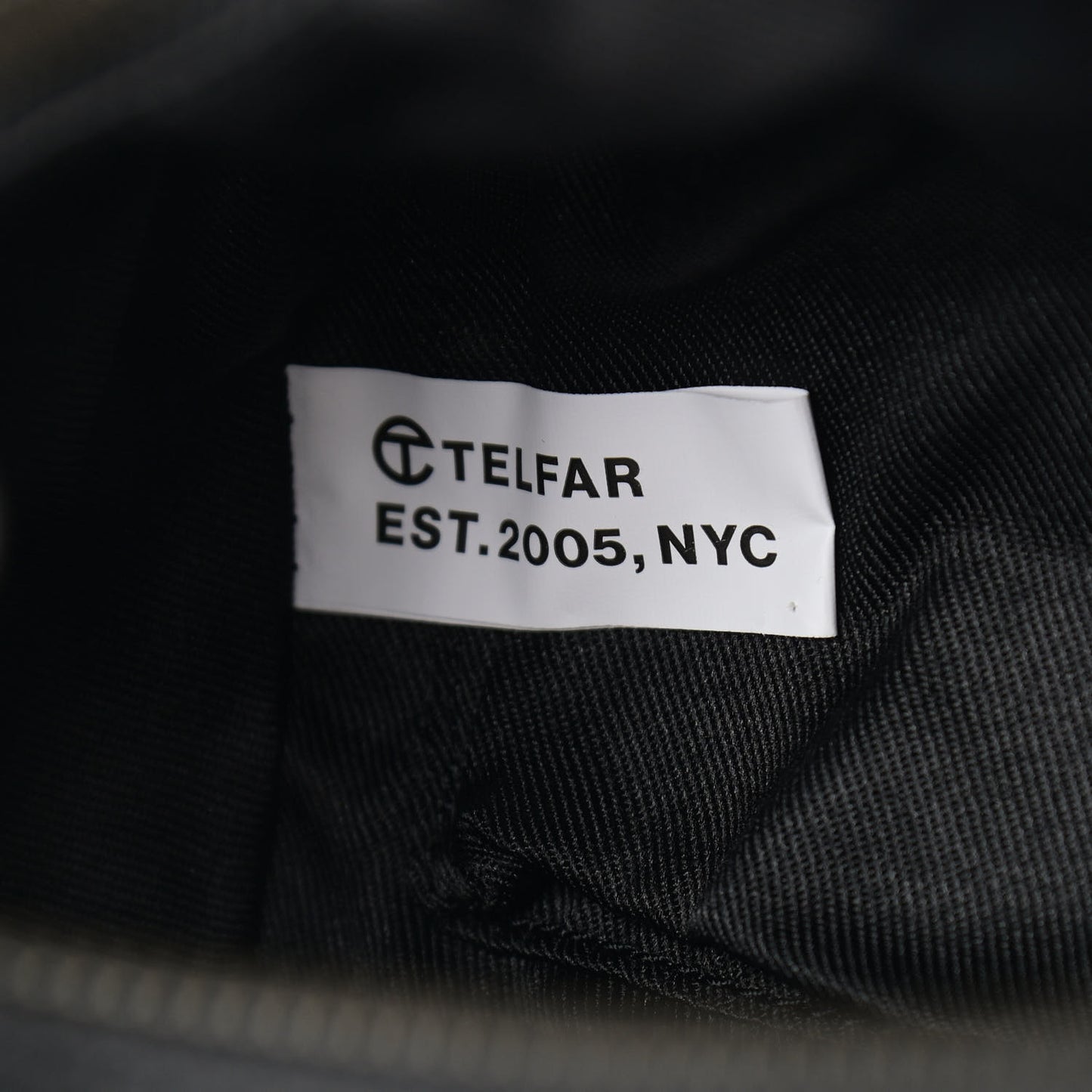 Vegan Leather Medium Duffle Black