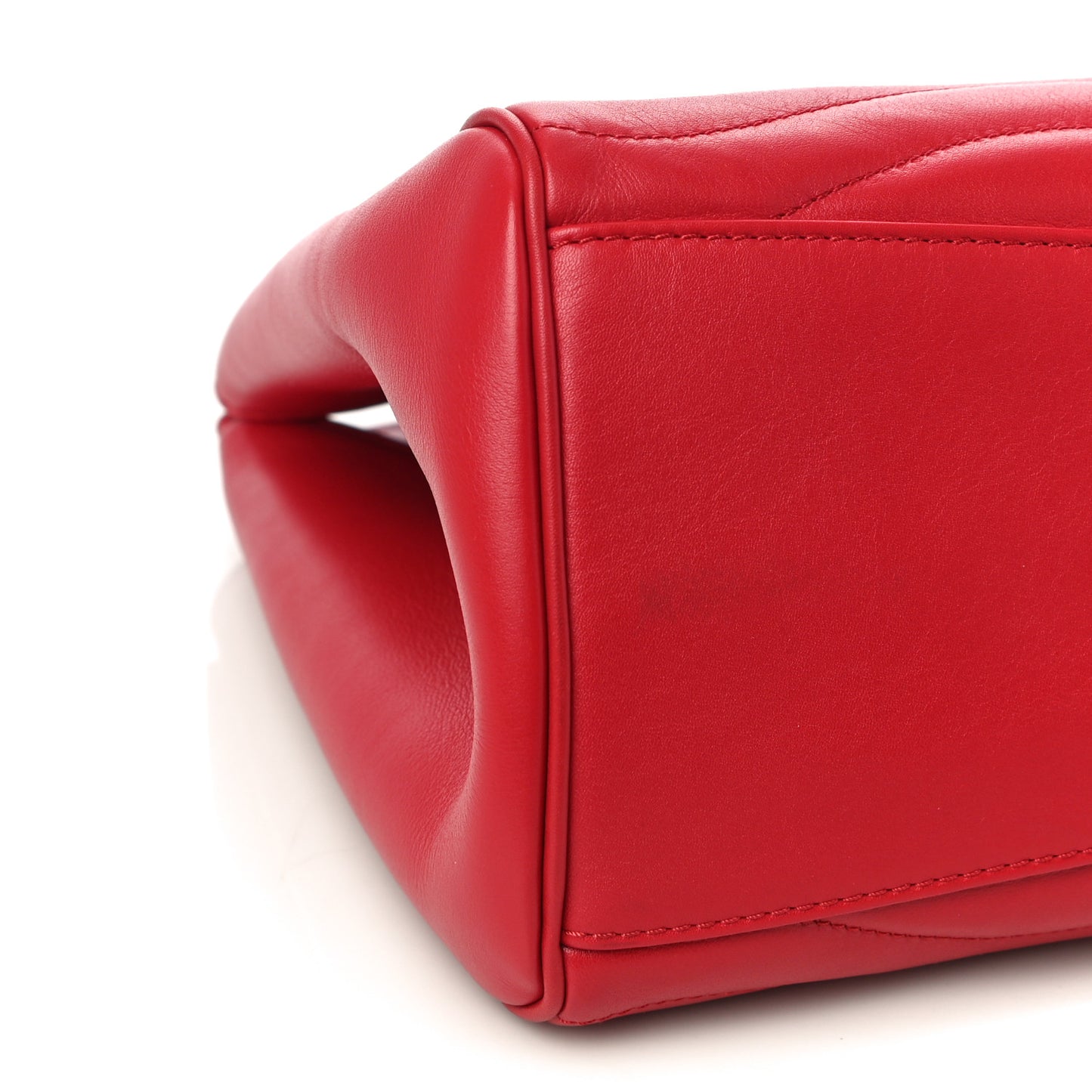 Calfskin New Wave Chain Tote Ecarlate