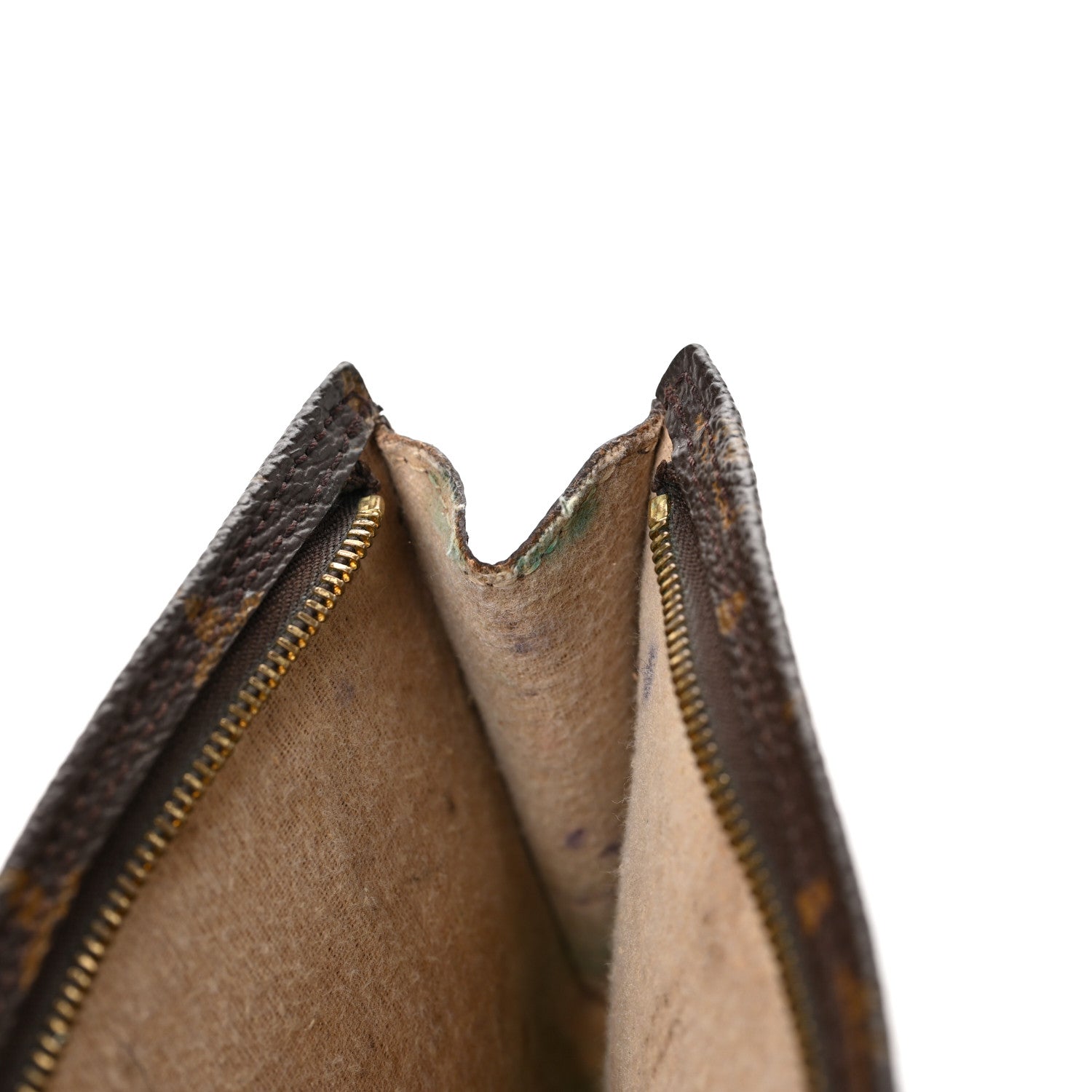Louis Vuitton Monogram Compact Tour Toiletry Pouch 9 of 9