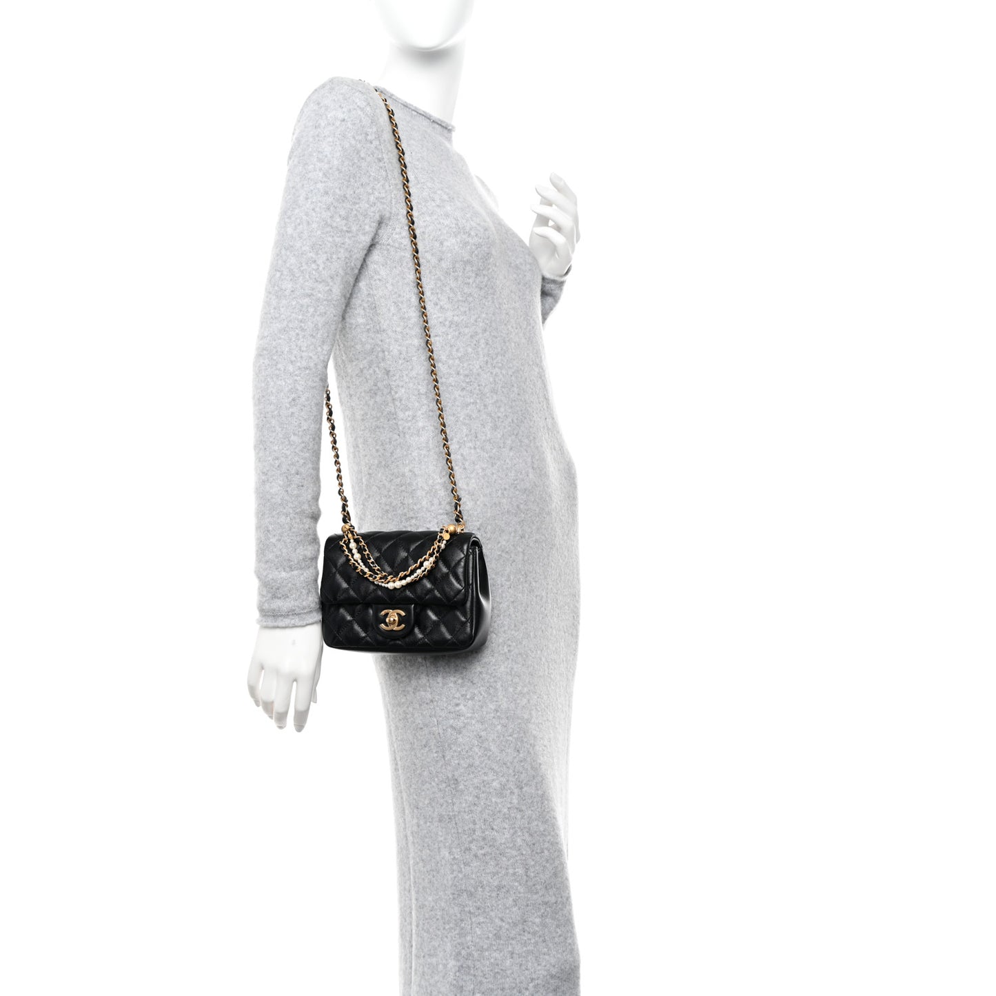 Shiny Lambskin Quilted Pearl Twist Mini Square Flap Black