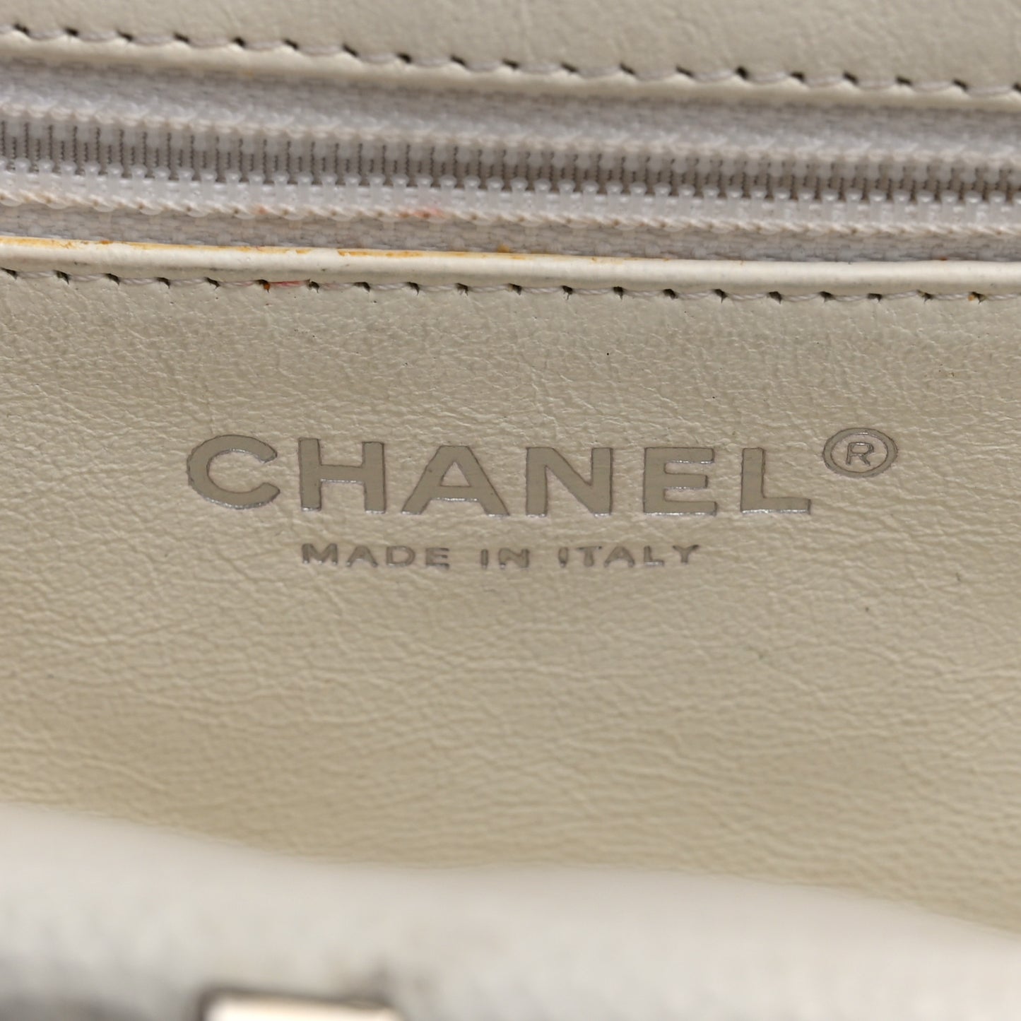 Caviar Quilted Timeless Clutch White