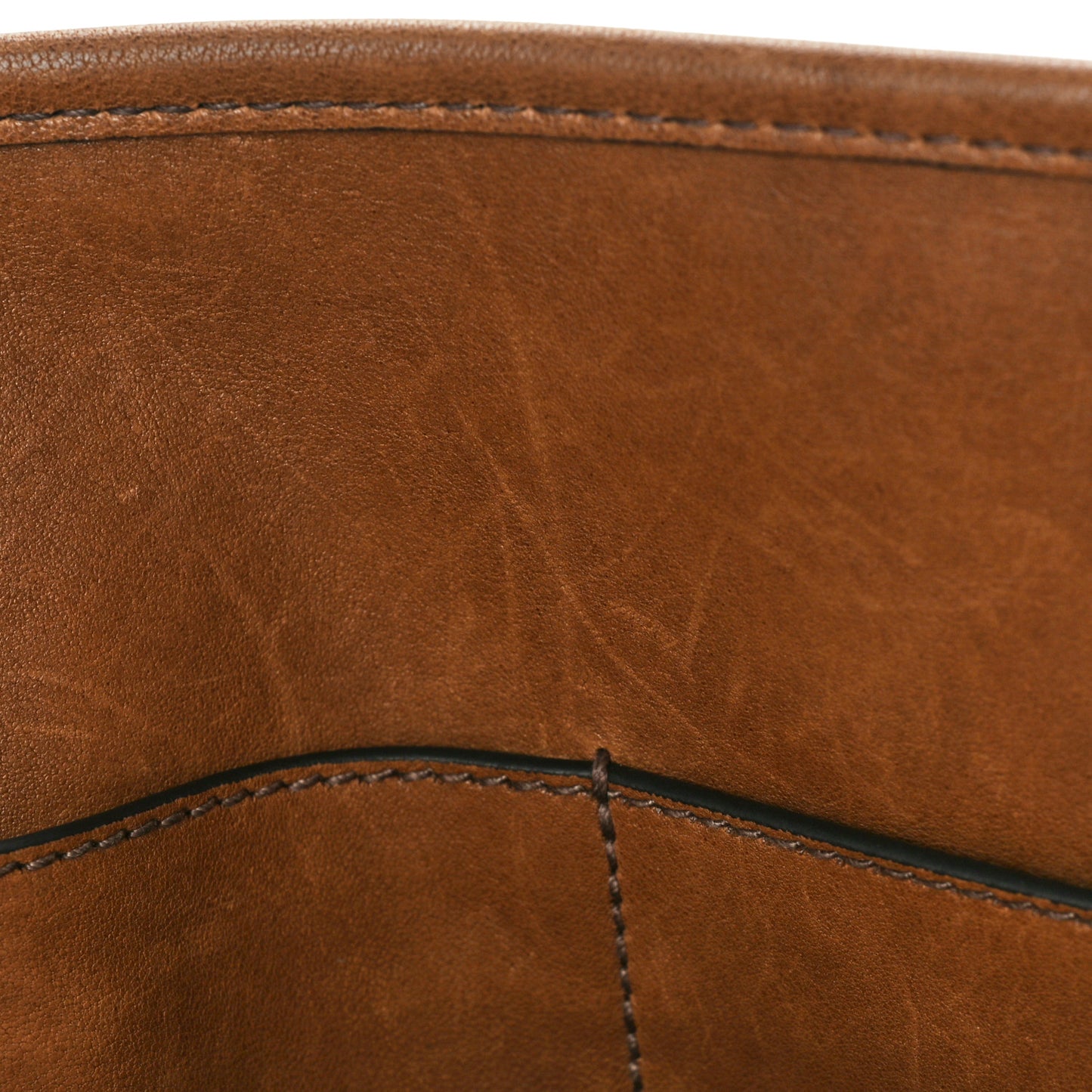 Nappa Medium Aventure Bag Oak