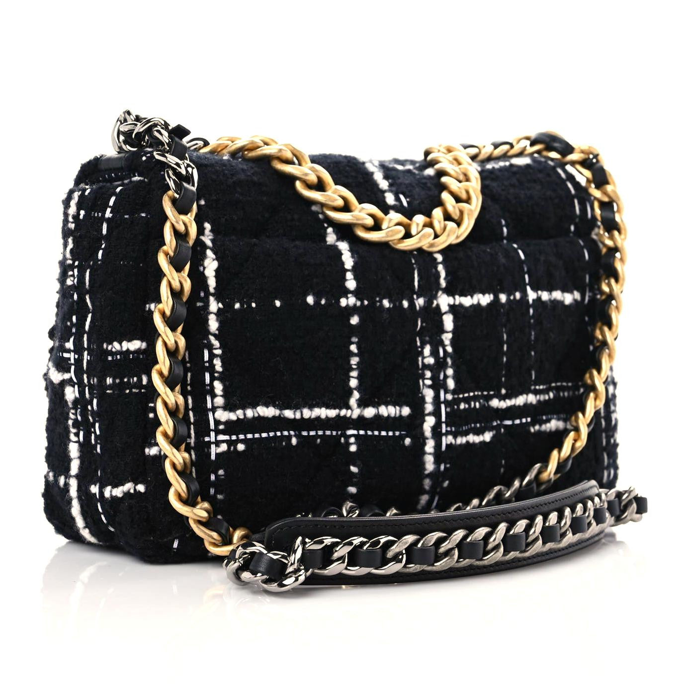 Tweed Quilted Medium Chanel 19 Flap Black White