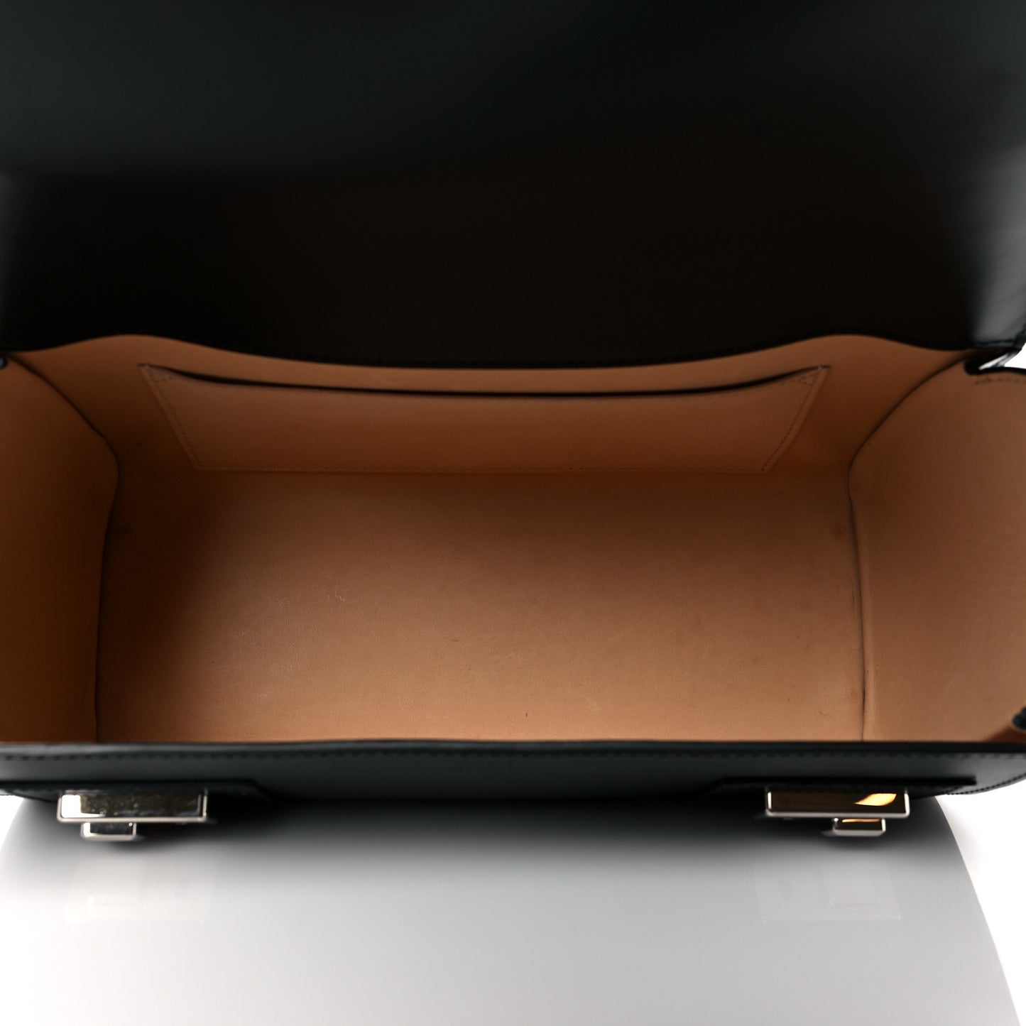 Box Calfskin Cabotin Black