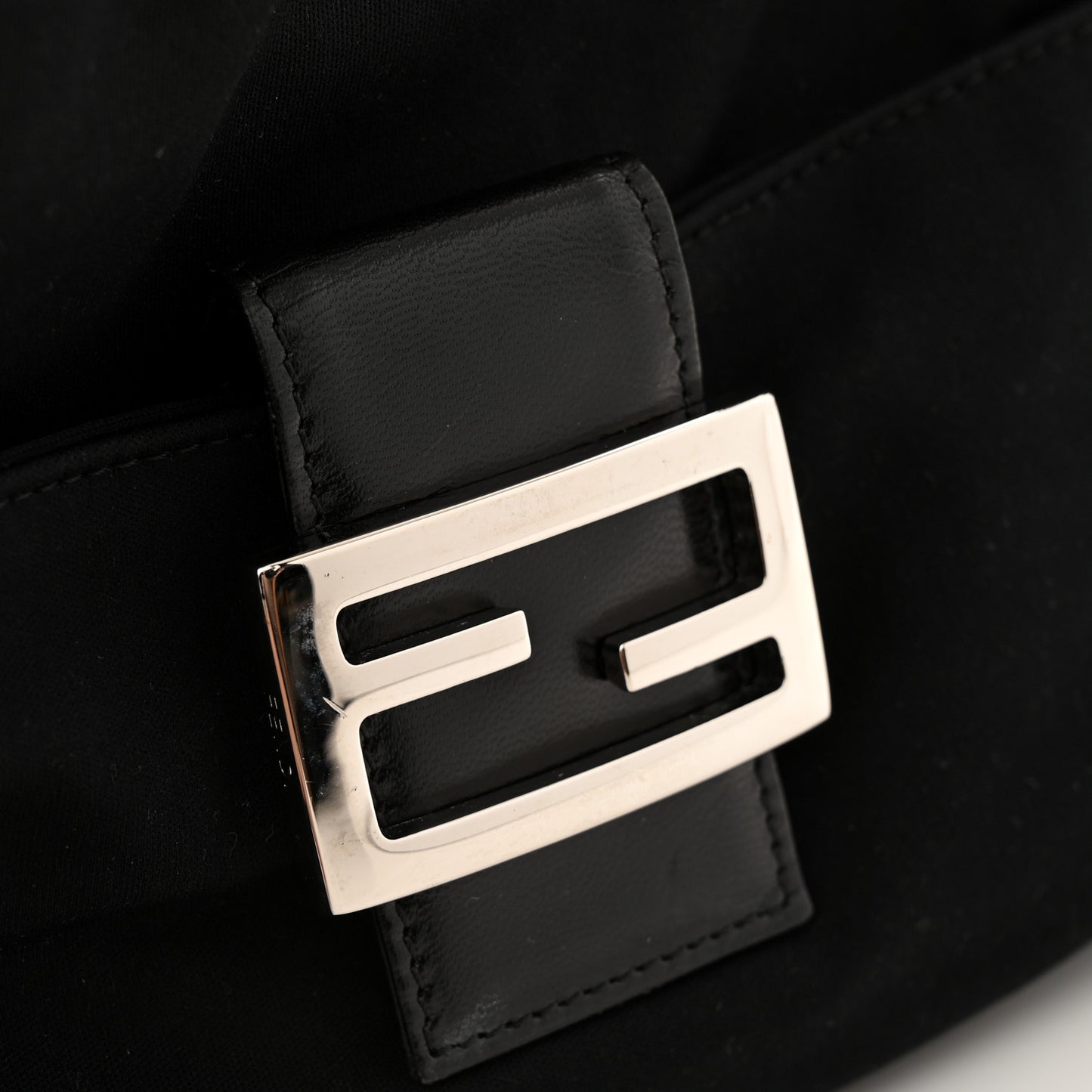 Neoprene Shoulder Bag Black