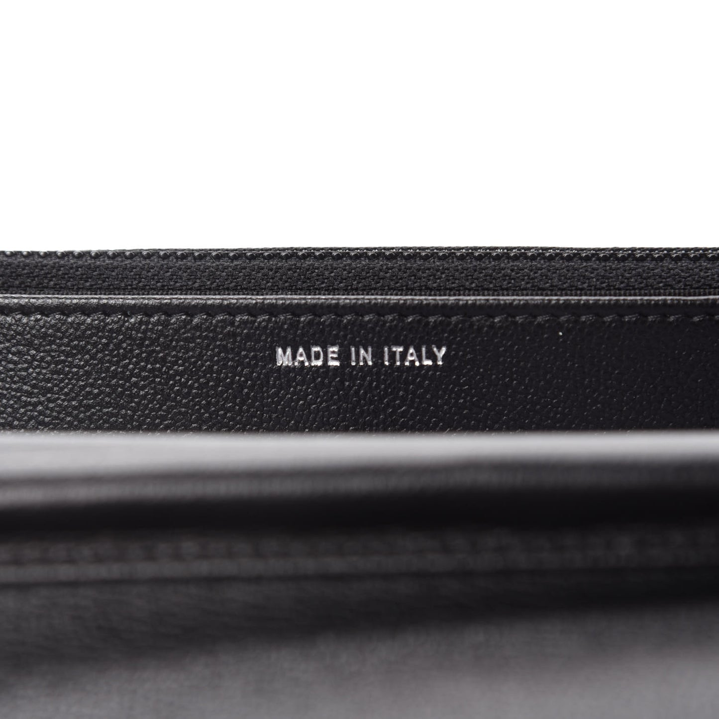 Grained Calfskin Quilted CC Box Wallet On Chain WOC Black