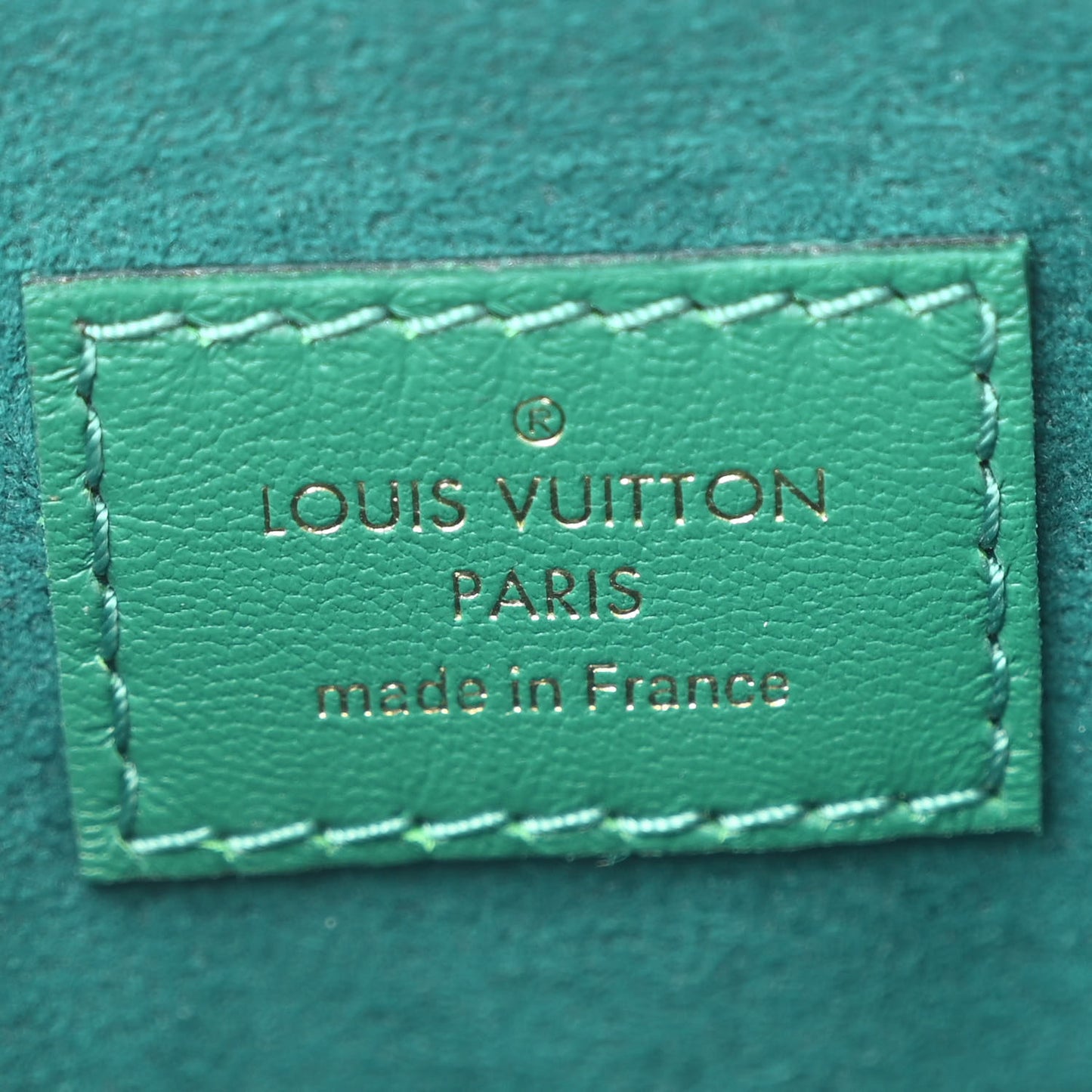 Lambskin Embossed Monogram Coussin BB Emeraude