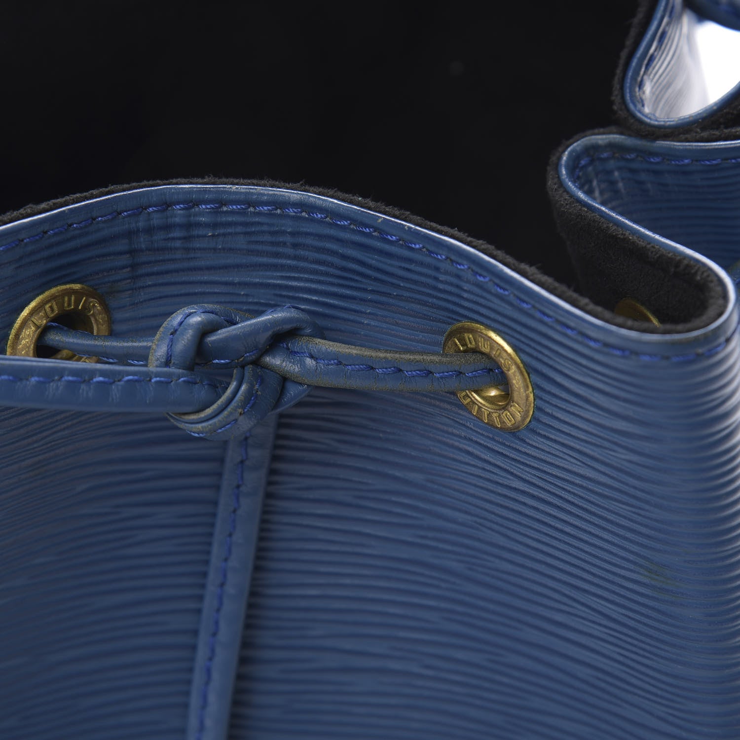 Louis Vuitton Epi Petit Noe Toledo 12 of 15