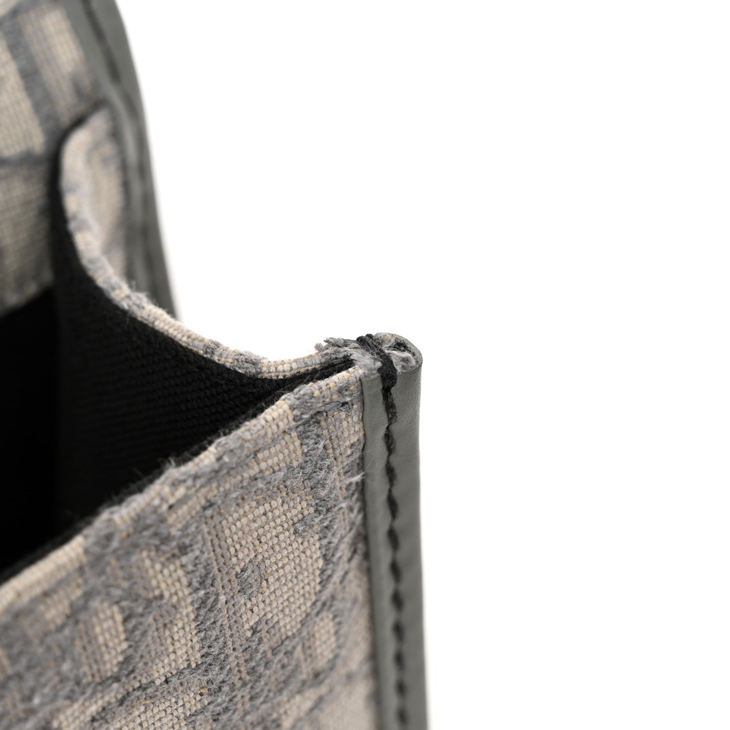 Oblique 30 Montaigne Flap Bag Grey