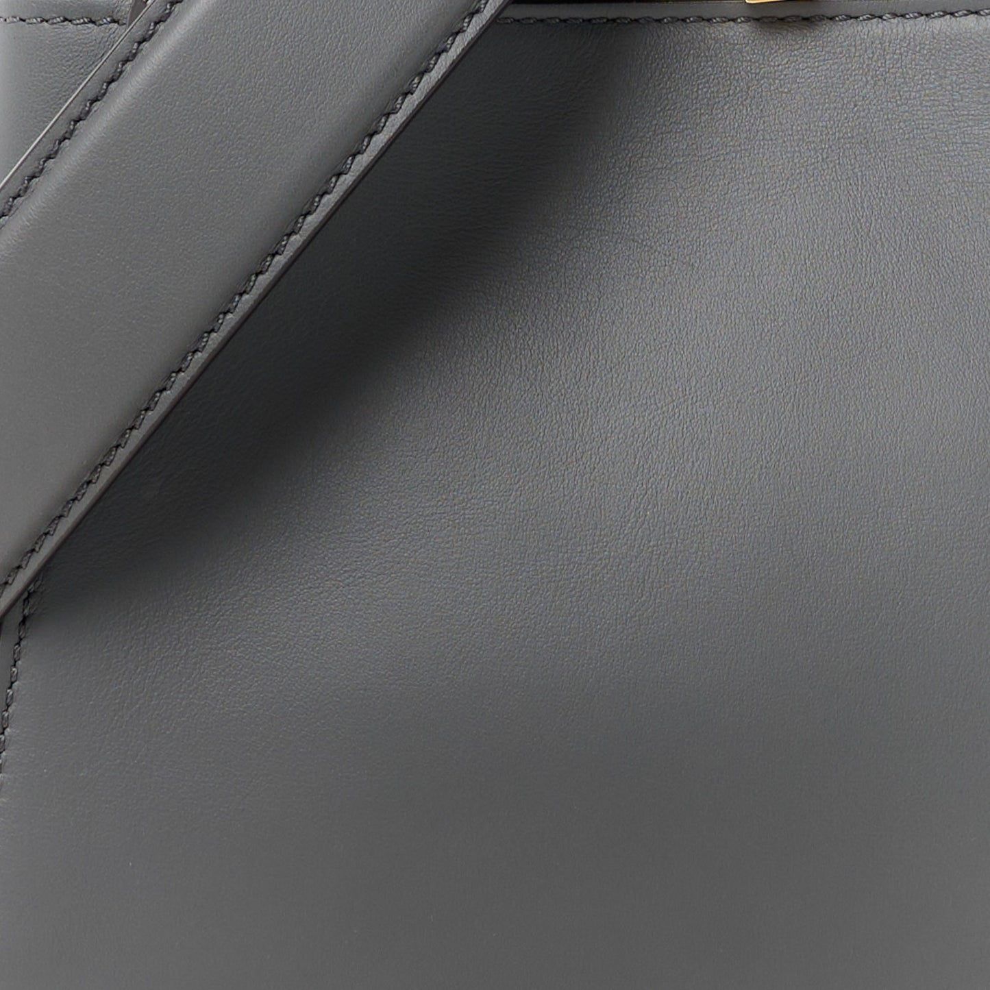 Vitello Seta Chenille FF Mini Peekaboo Iconic Satchel Anthracite Asfalto