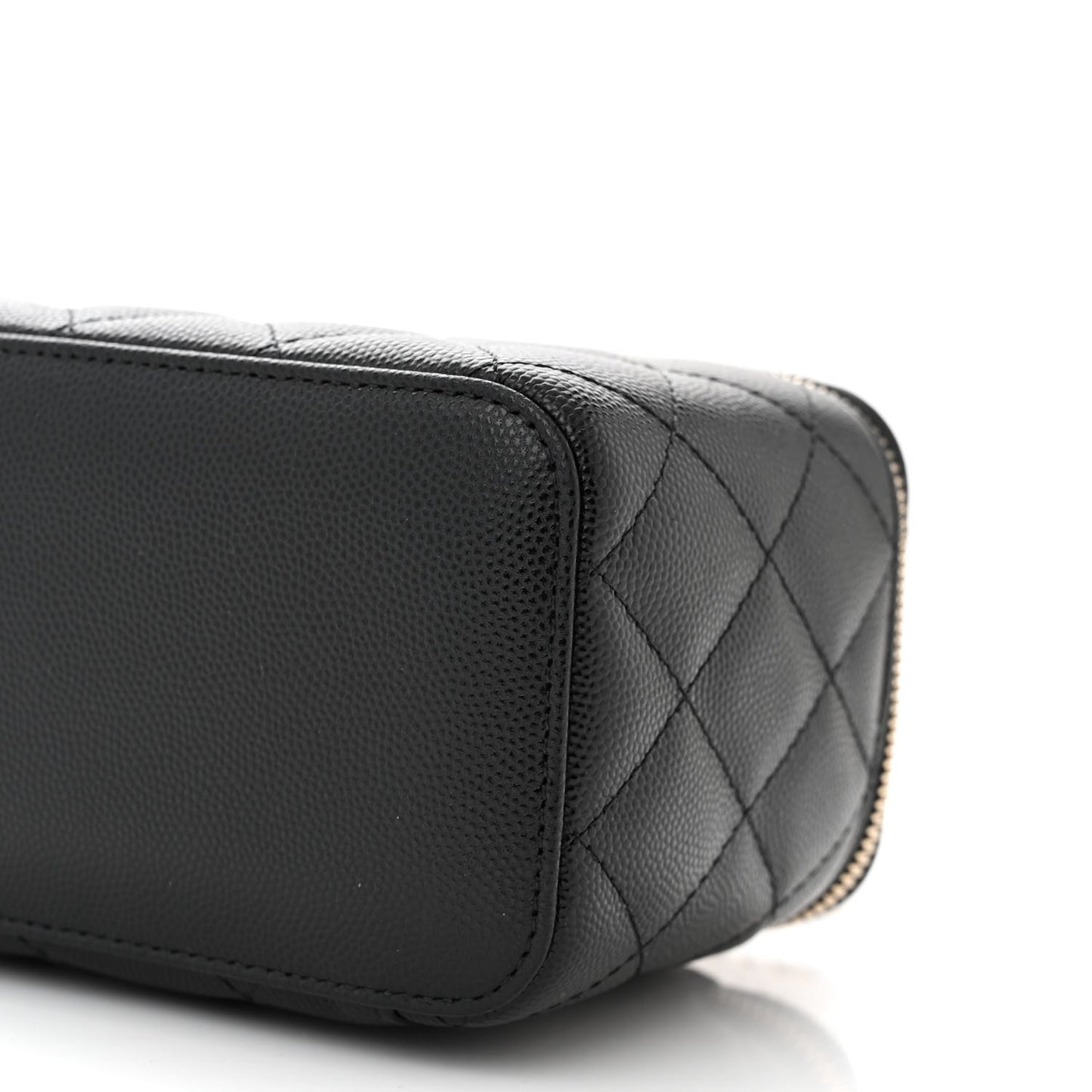 Caviar Quilted Small Vanity Case With Chain Black