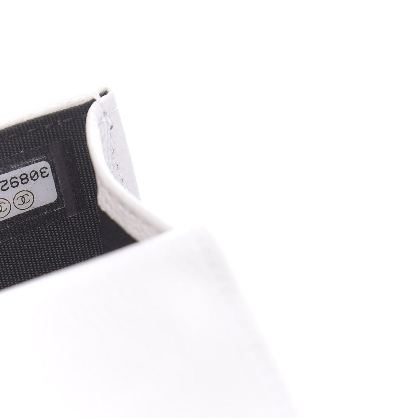 Caviar Quilted My Everything Belt Flap Card Holder White