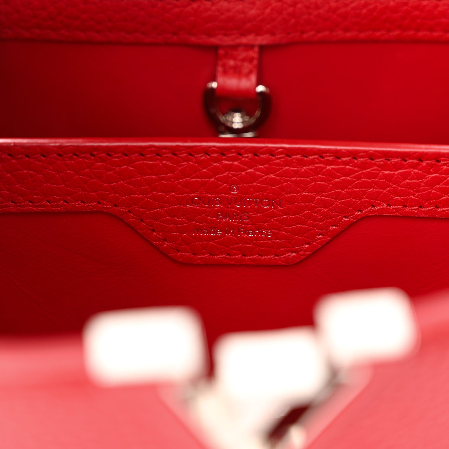 Taurillon Capucines BB Rubis