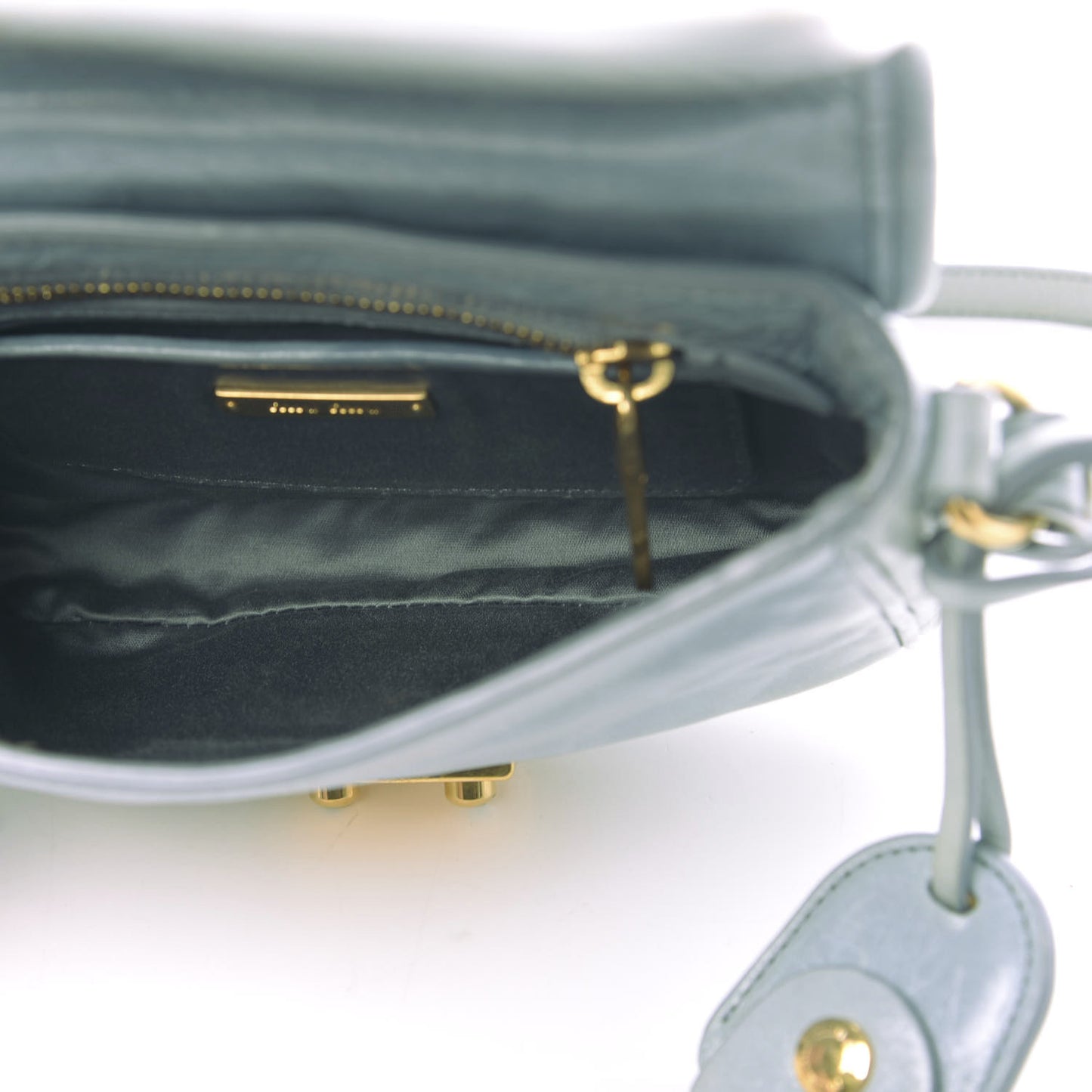 Vitello Shine Trapu Crossbody Bag Astrale