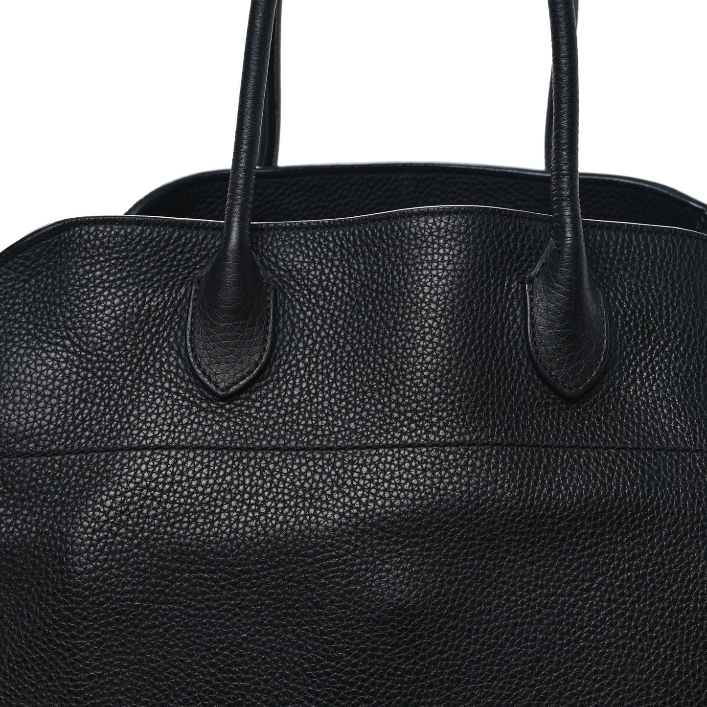 Matte Grained Calfskin Soft Margaux 15 Black