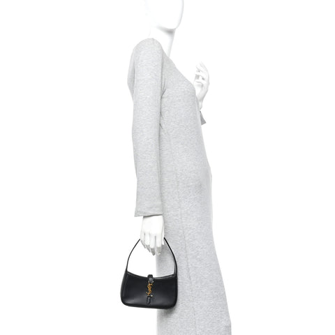Smooth Calfskin Le 5 A 7 Mini Hobo Black