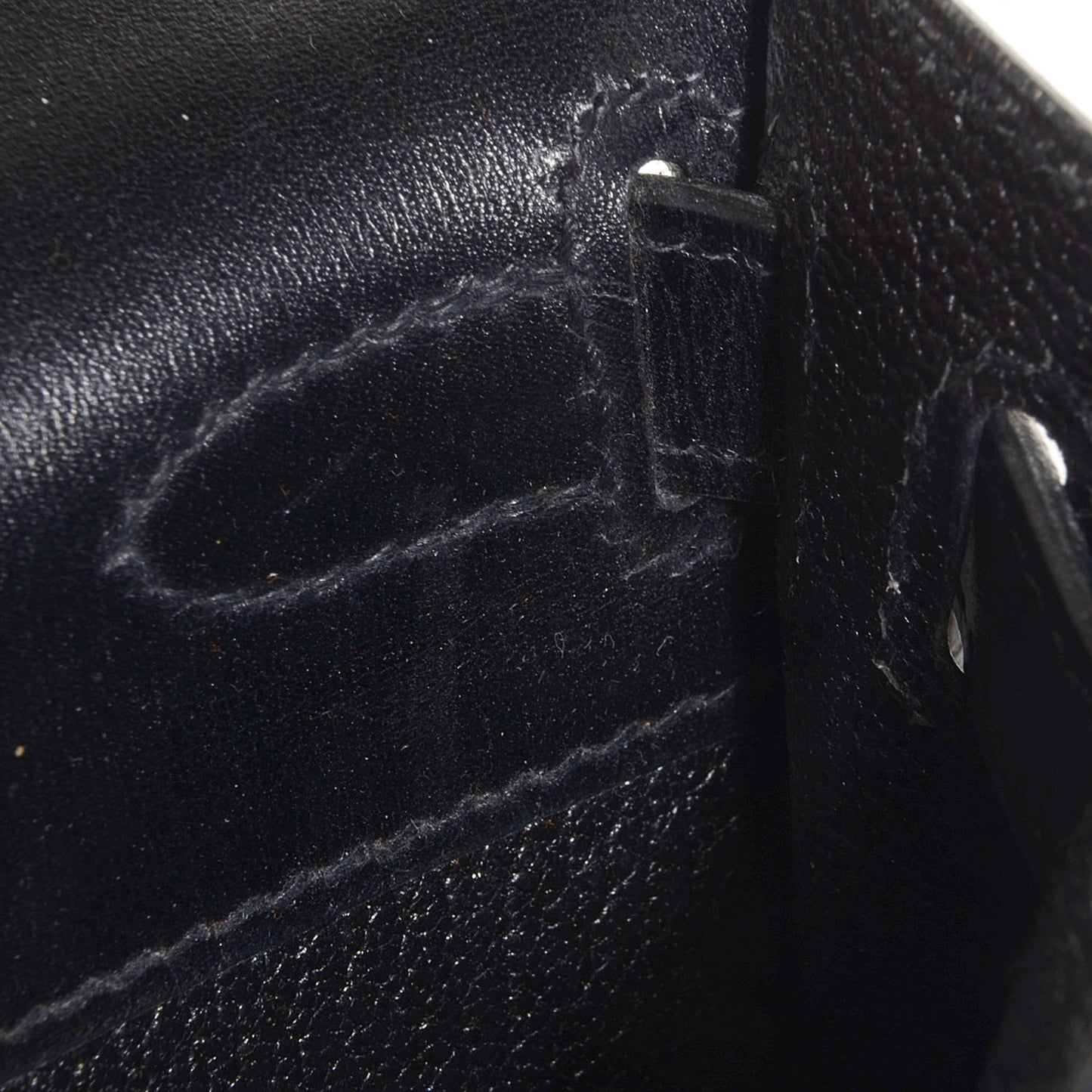 Box Kelly Cut Clutch Black