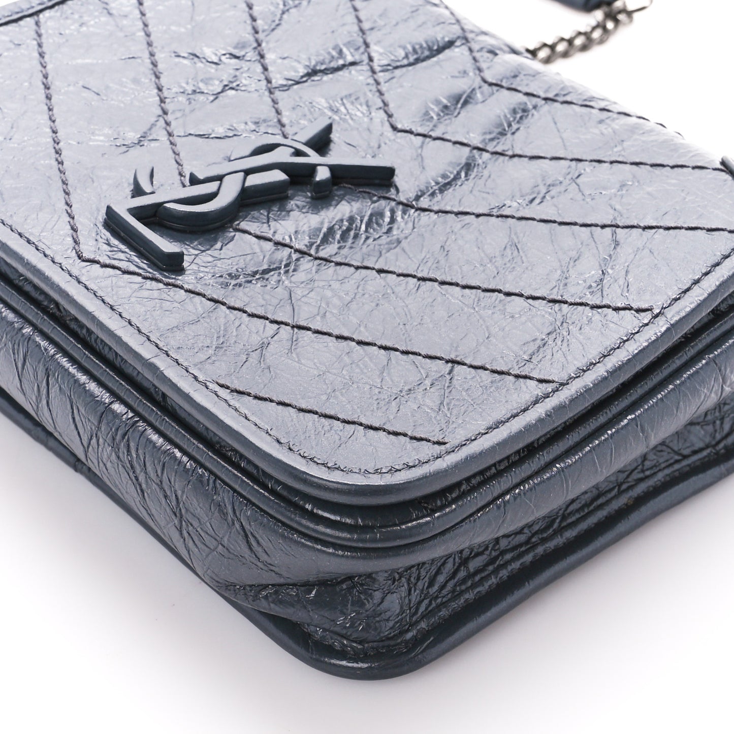 Crinkled Calfskin Matelasse Monogram Niki Chain Wallet Fog