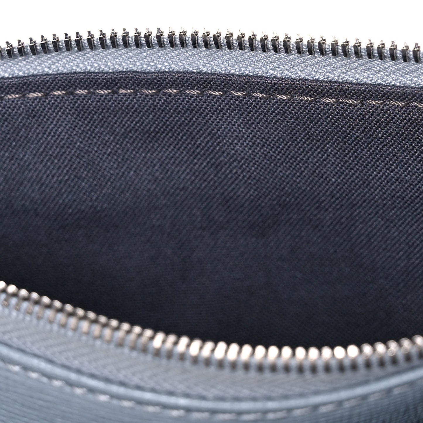 Vitello Elite Studded Hypnoteyes Tube Wallet On Chain Polvere Multicolor
