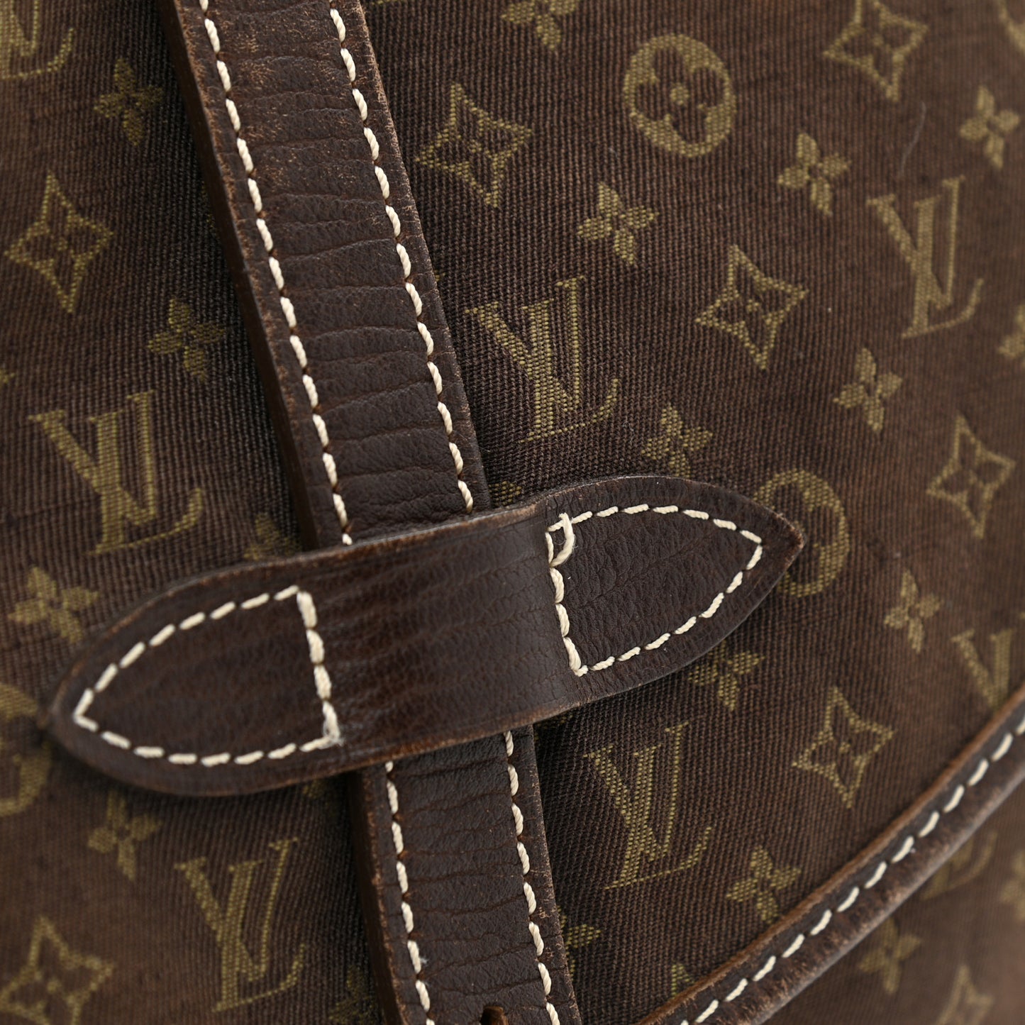 Monogram Mini Lin Saumur Ebene