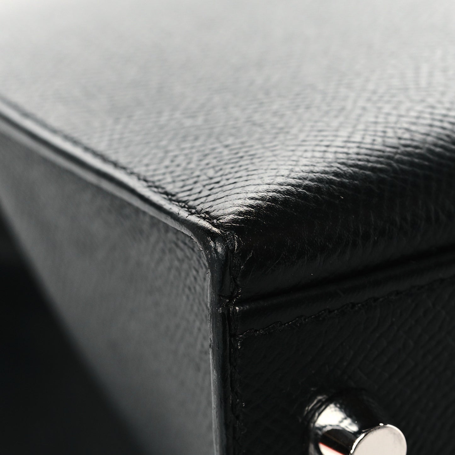 Epsom Kelly Sellier 32 Black