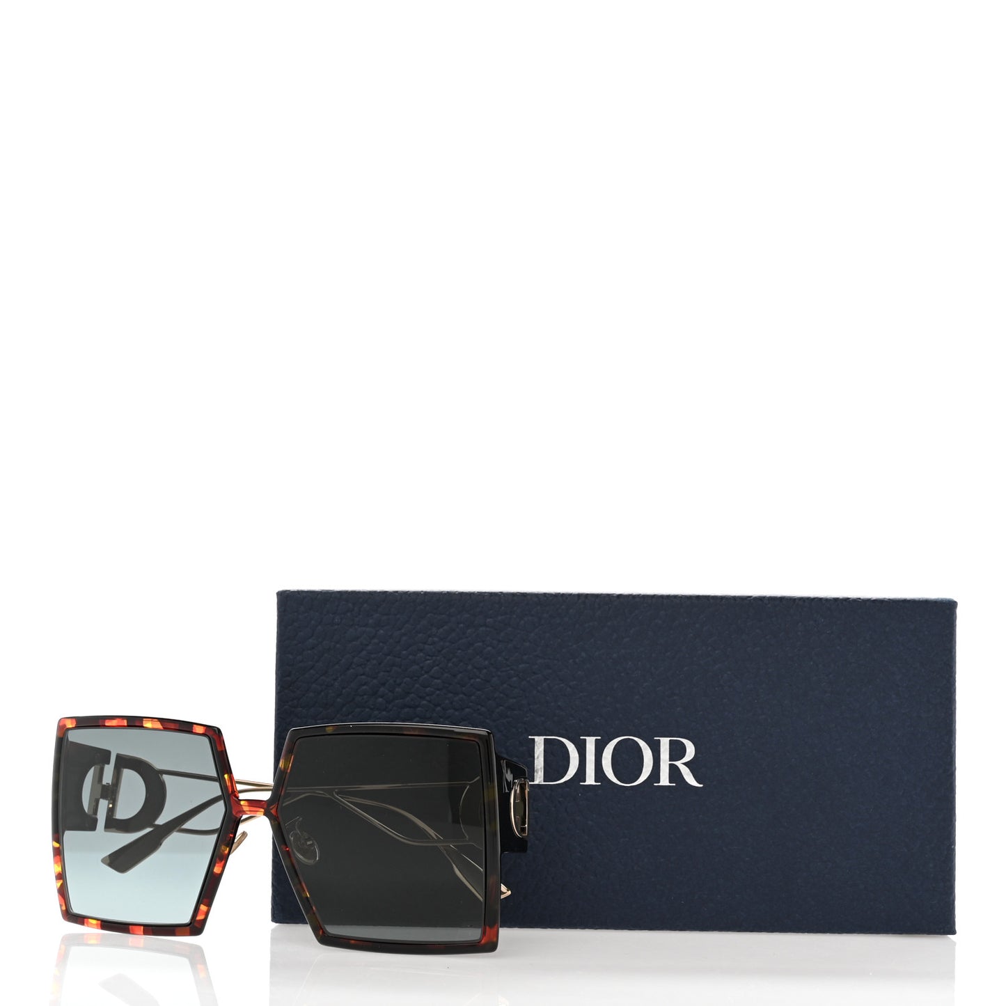 Square 30 Montaigne Sunglasses Tortoise