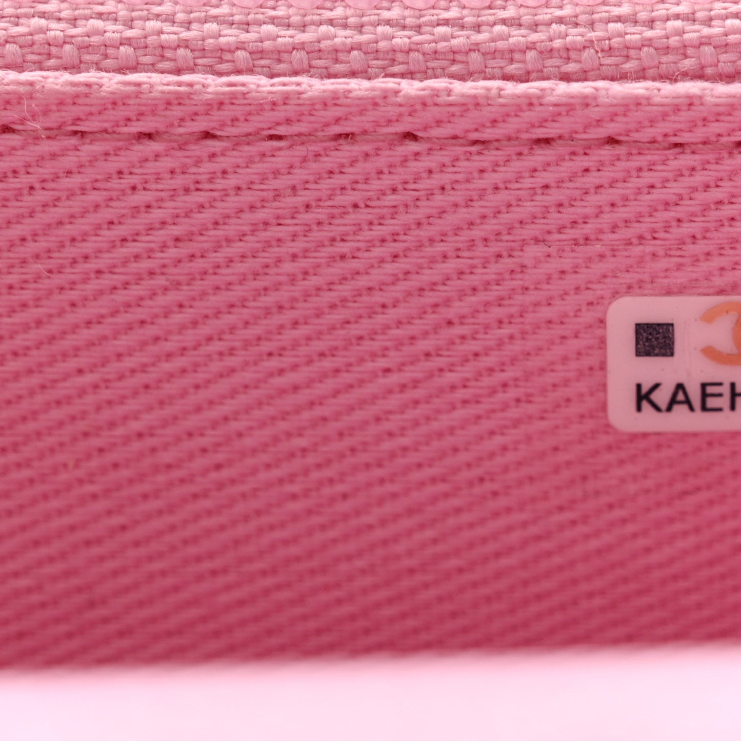 Caviar Quilted Business Affinity Clutch With Chain Flap Lilac