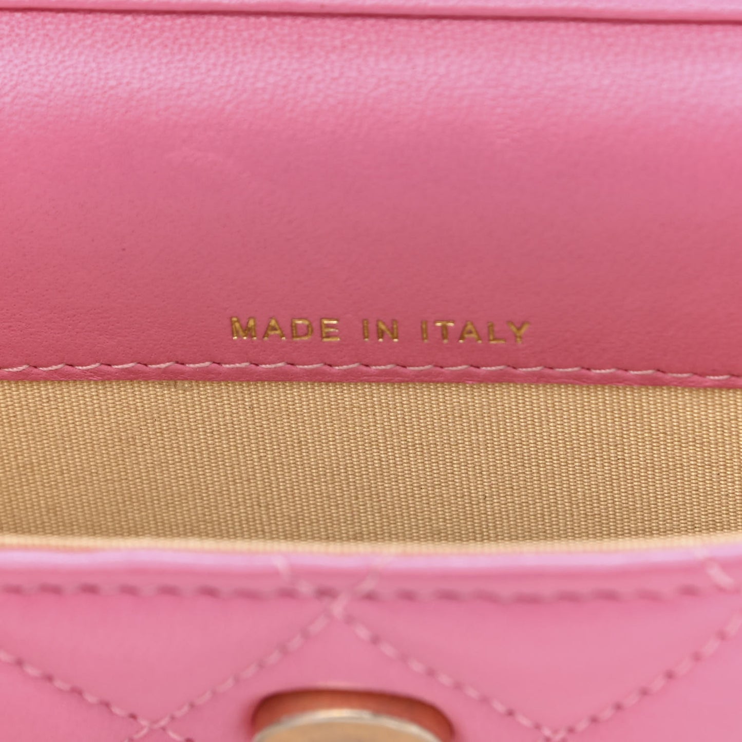 Lambskin Quilted Pearl Crush Clutch With Chain Pink