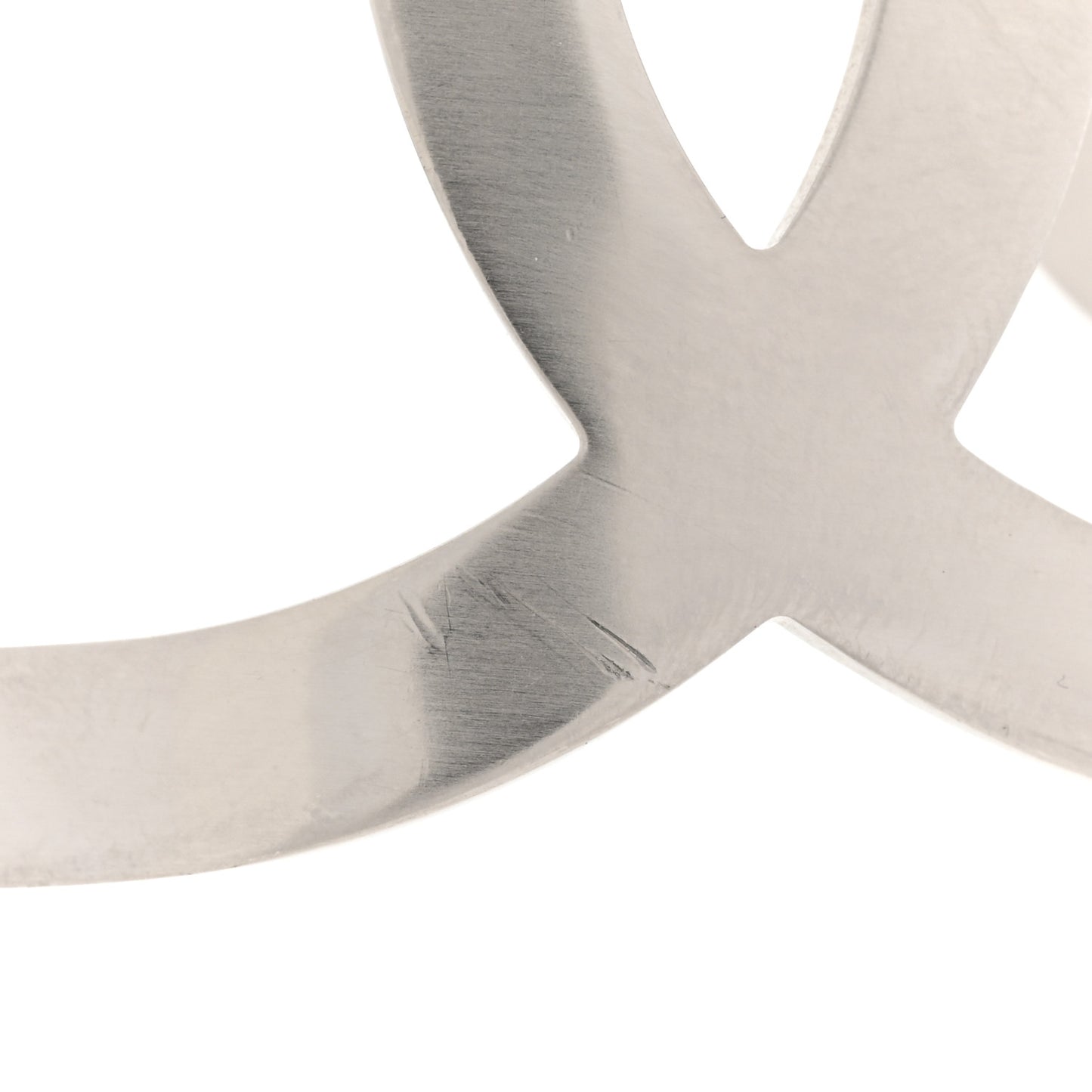 Metal CC Cuff Silver