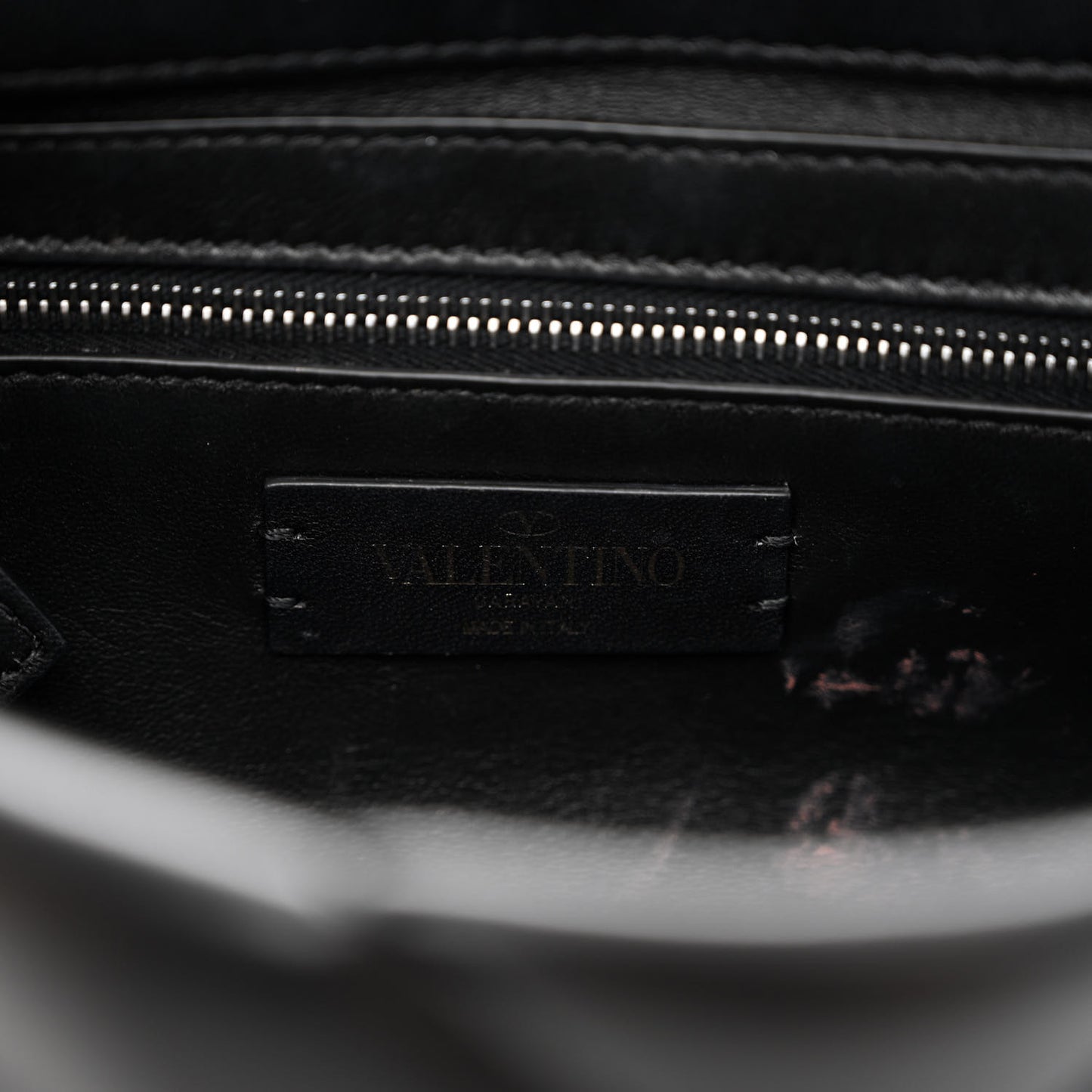 Nappa Monochrome Medium Roman Stud Shoulder Bag Black