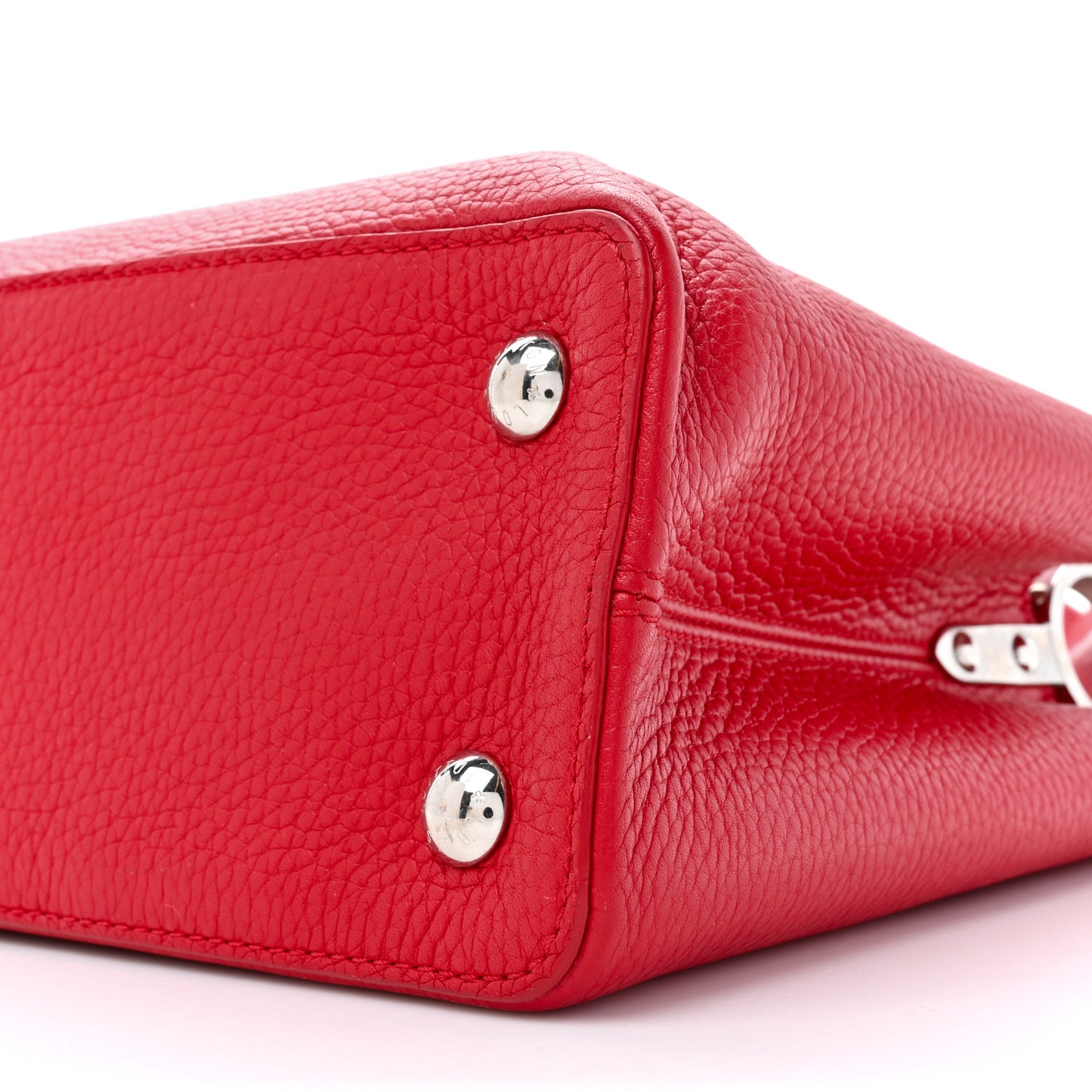 Taurillon Capucines PM Rubis