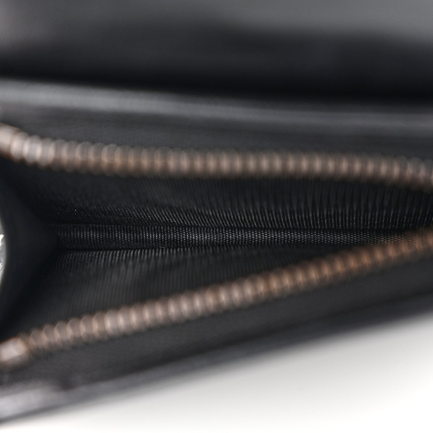 Calfskin Matelasse GG Marmont Card Case Wallet Black
