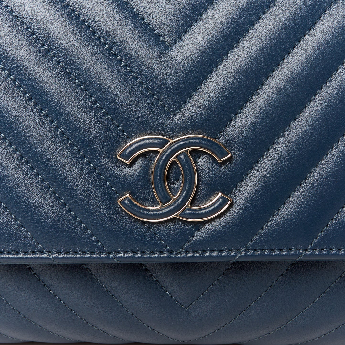Calfskin Quilted Medium Daily Chevron Flap Navy Blue