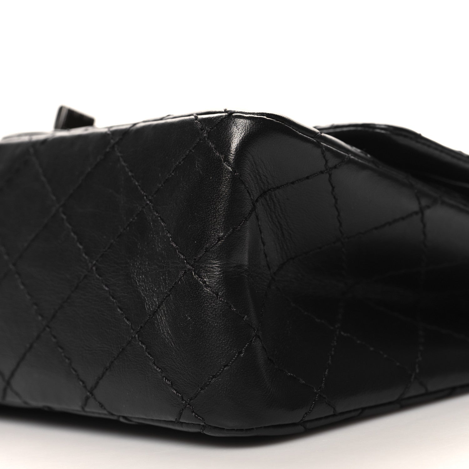 Chanel Aged Calfskin Space Charms 2.55 Reissue 225 Flap Black 10 of 10