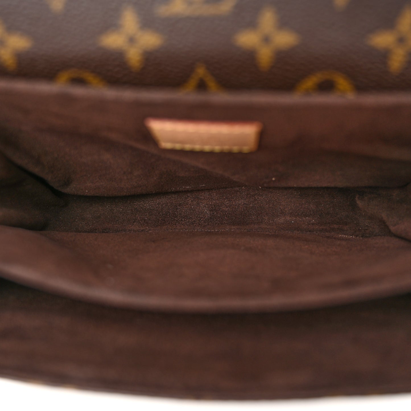 Monogram Pochette Metis