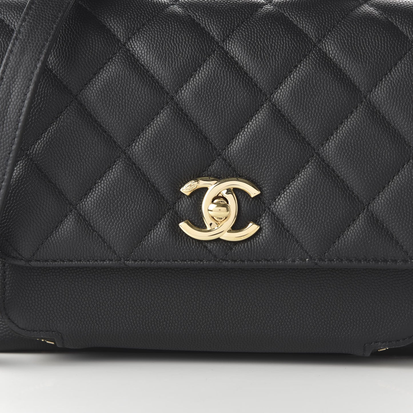 Caviar Quilted Medium Business Affinity Flap Black