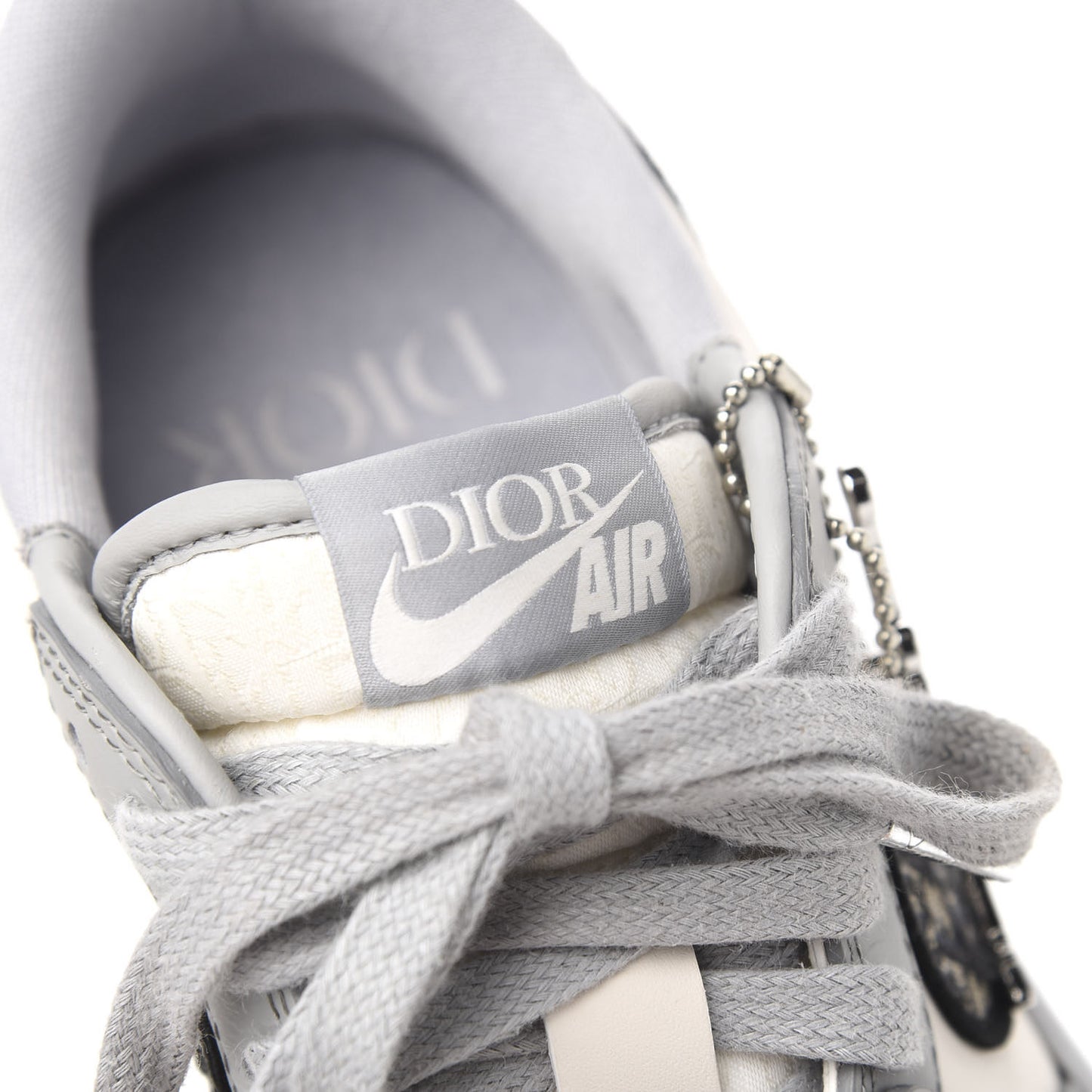 X NIKE AIR JORDAN Calfskin Mens Oblique Low Sneakers 39 Beige White