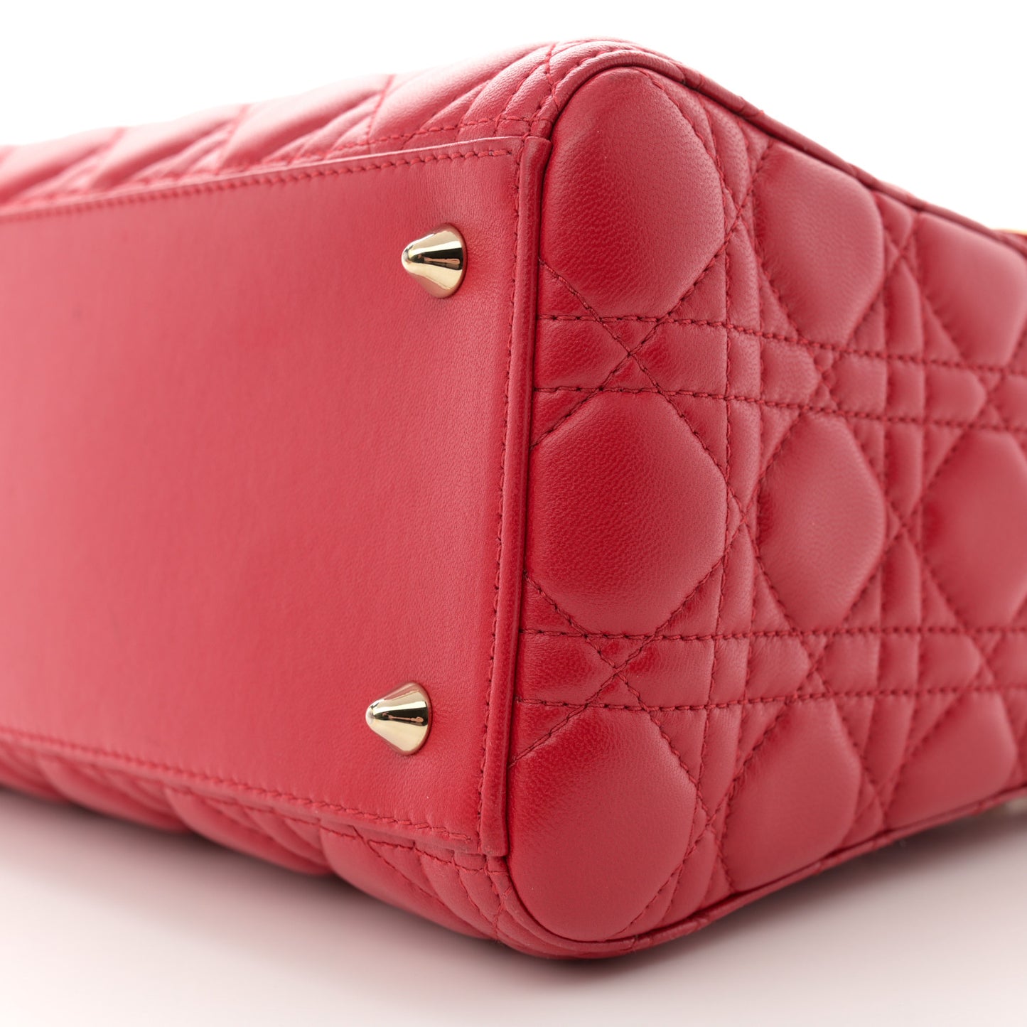 Lambskin Cannage Medium Lady Dior Red