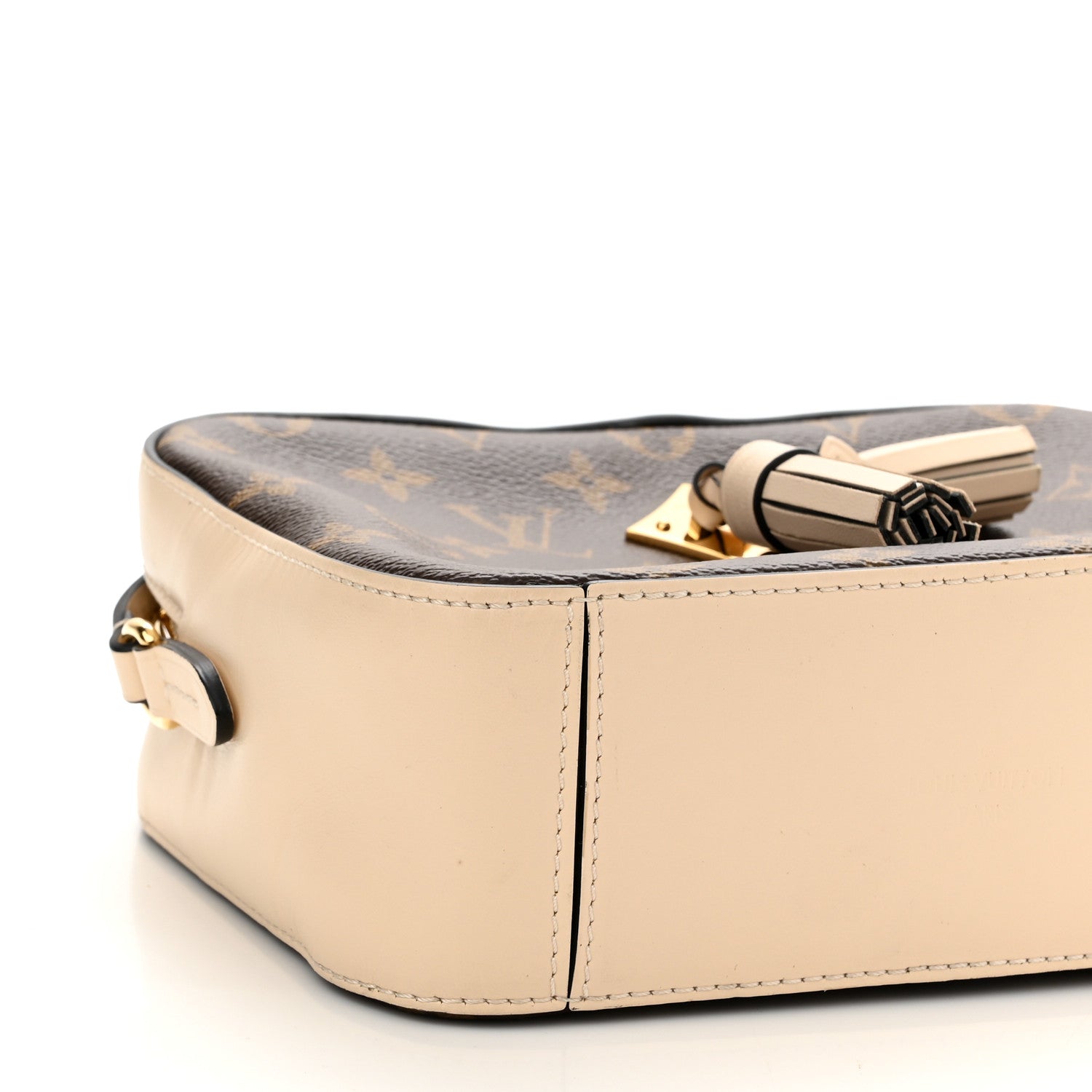 Louis Vuitton Monogram Saintonge Creme 9 of 10