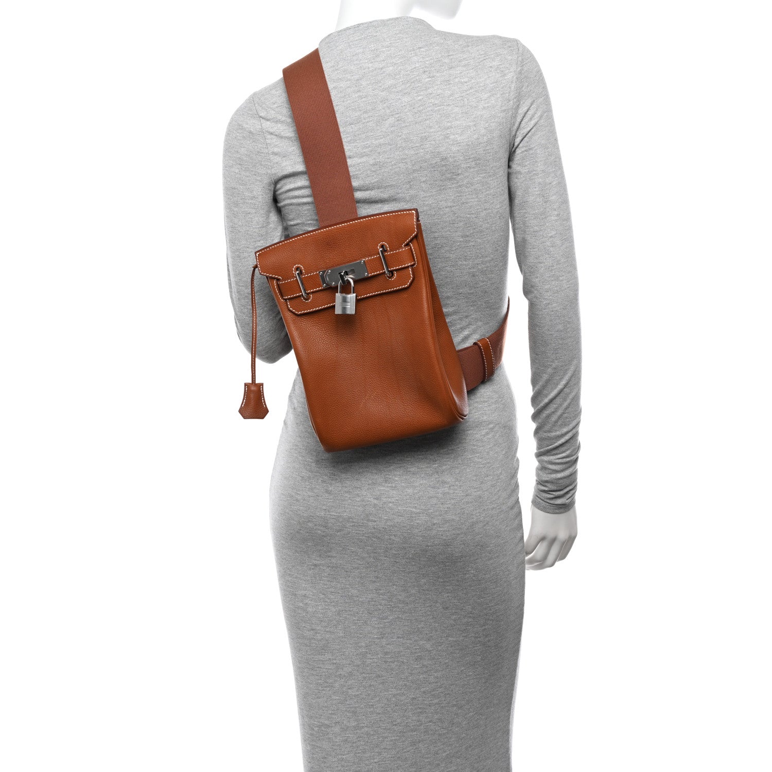Hermes Natural Barenia Faubourg Hac A Dos PM Backpack Fauve 2 of 14