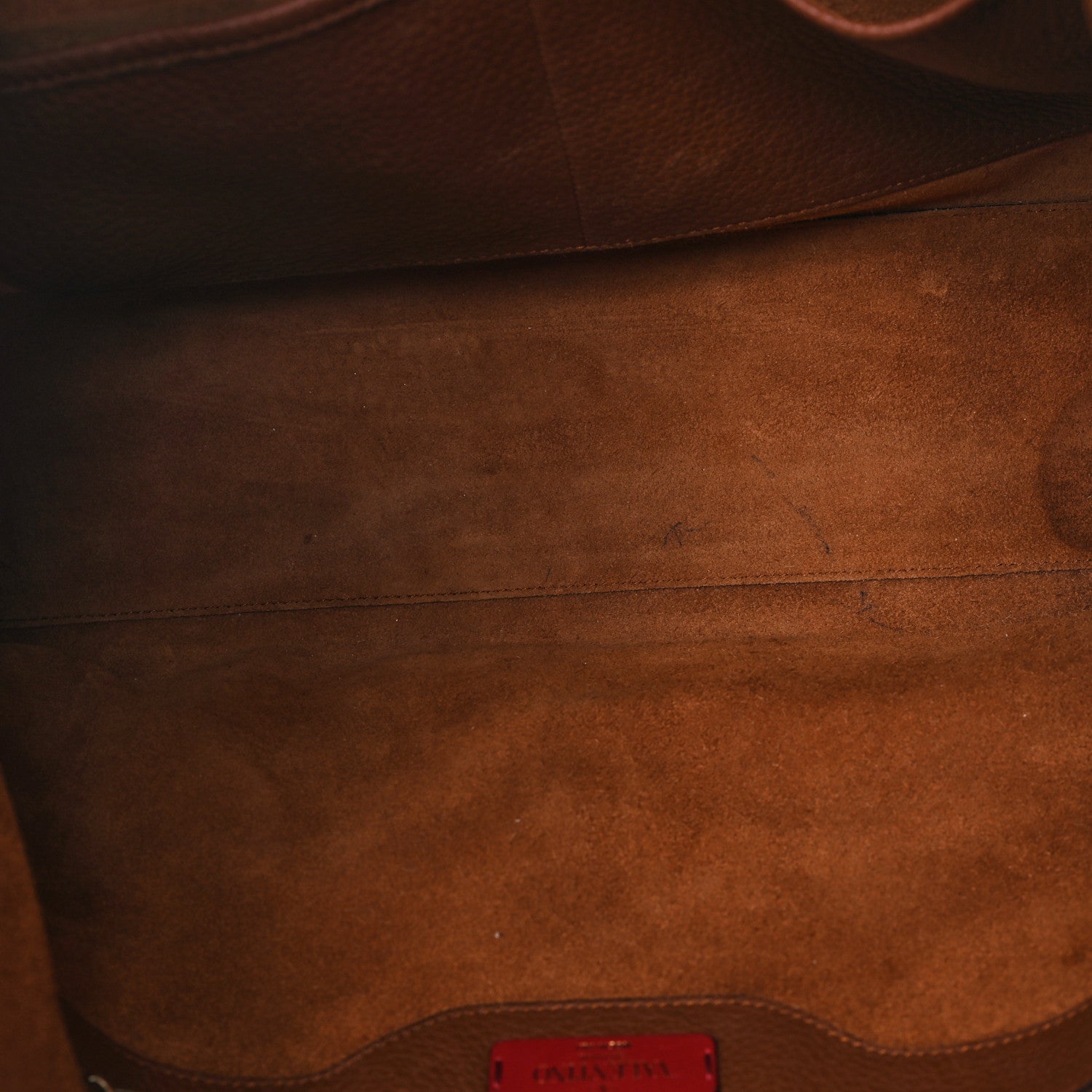 Valentino Garavani Grained Calfskin Rockstud Shoulder Tote Bright Cognac 5 of 12