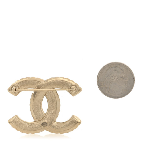 Pearl Crystal Queen of France CC Brooch Gold