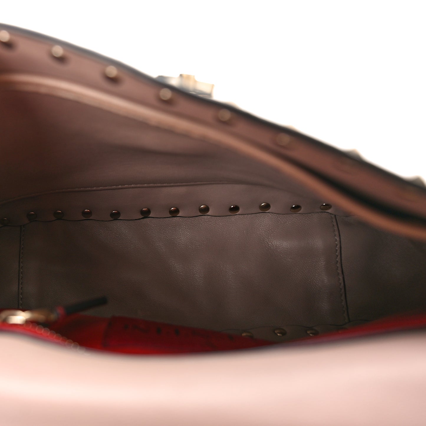 Nappa Crystal Tiger Medium Rockstud Spike Shoulder Bag Poudre