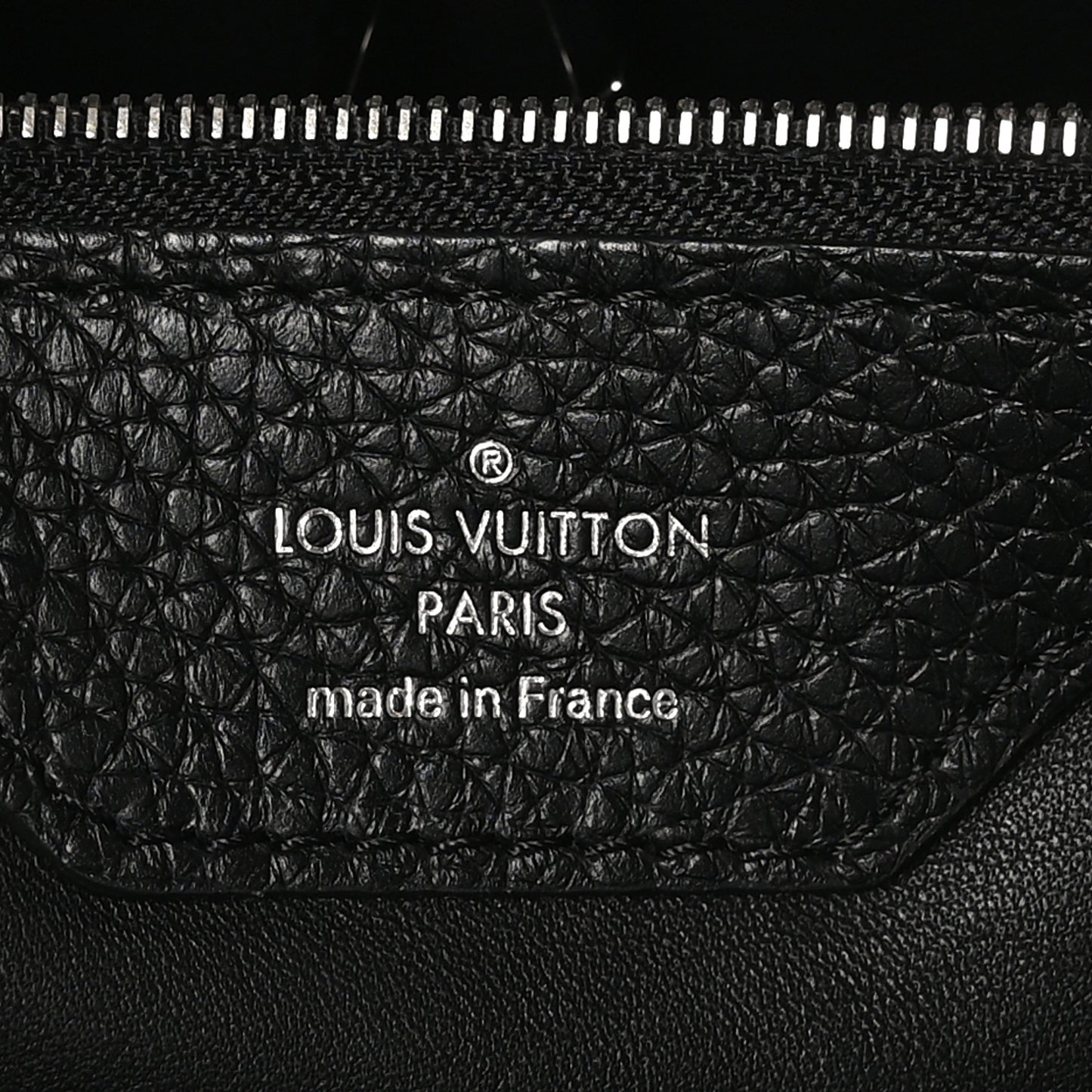 Taurillon Snakeskin Capucines MM Black
