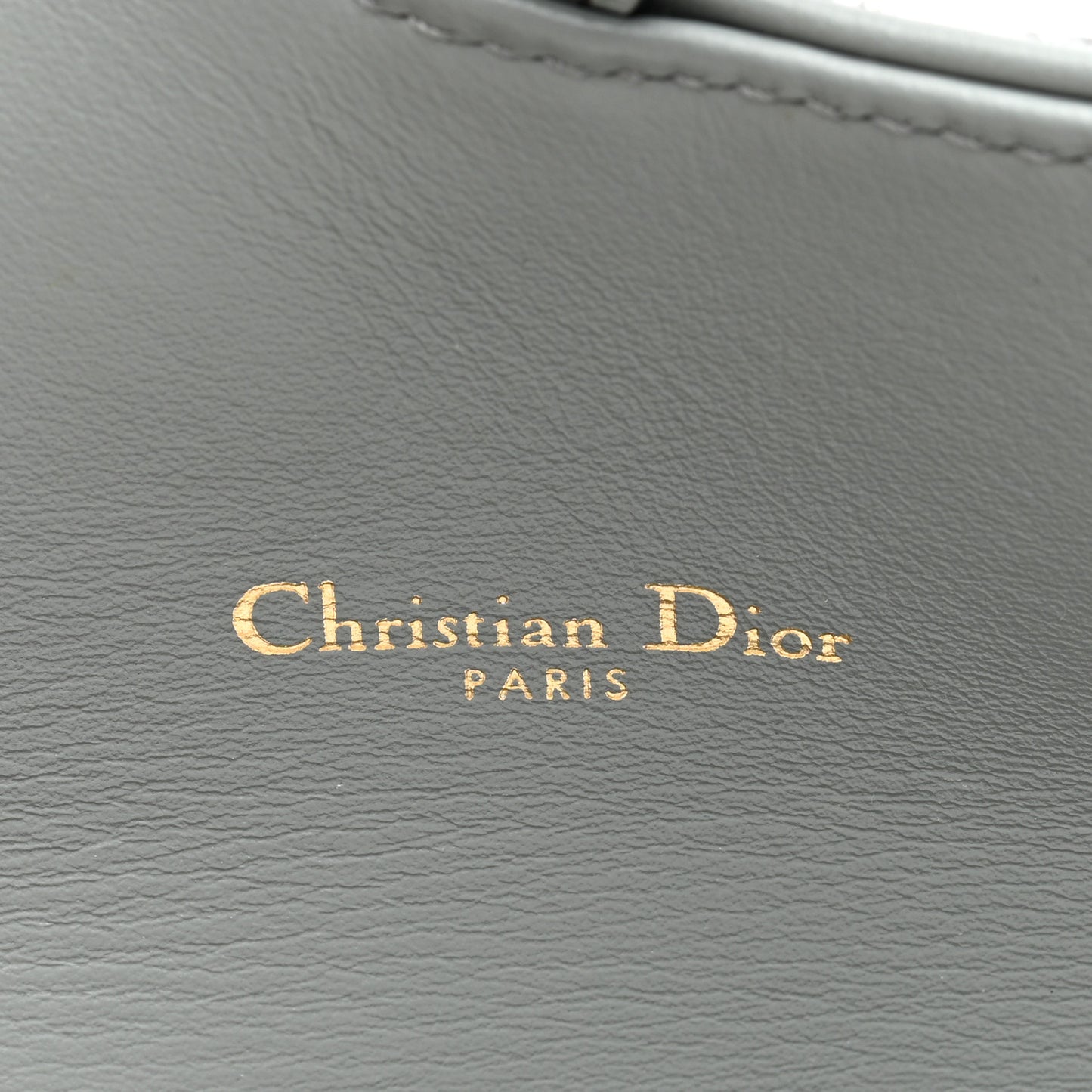 Oblique Saddle Chain Long Wallet Grey