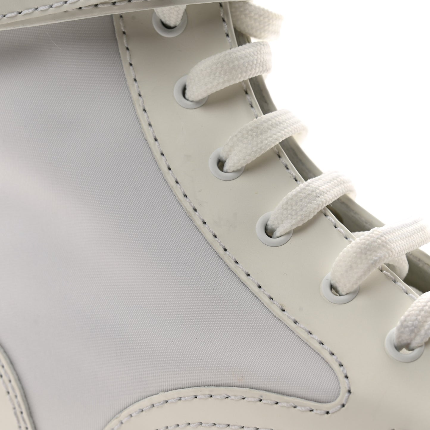 Spazzolato Rois Re-Nylon Metal Triangle Logo Monolith Pouch Pocket 60mm Combat Boots 35.5 White