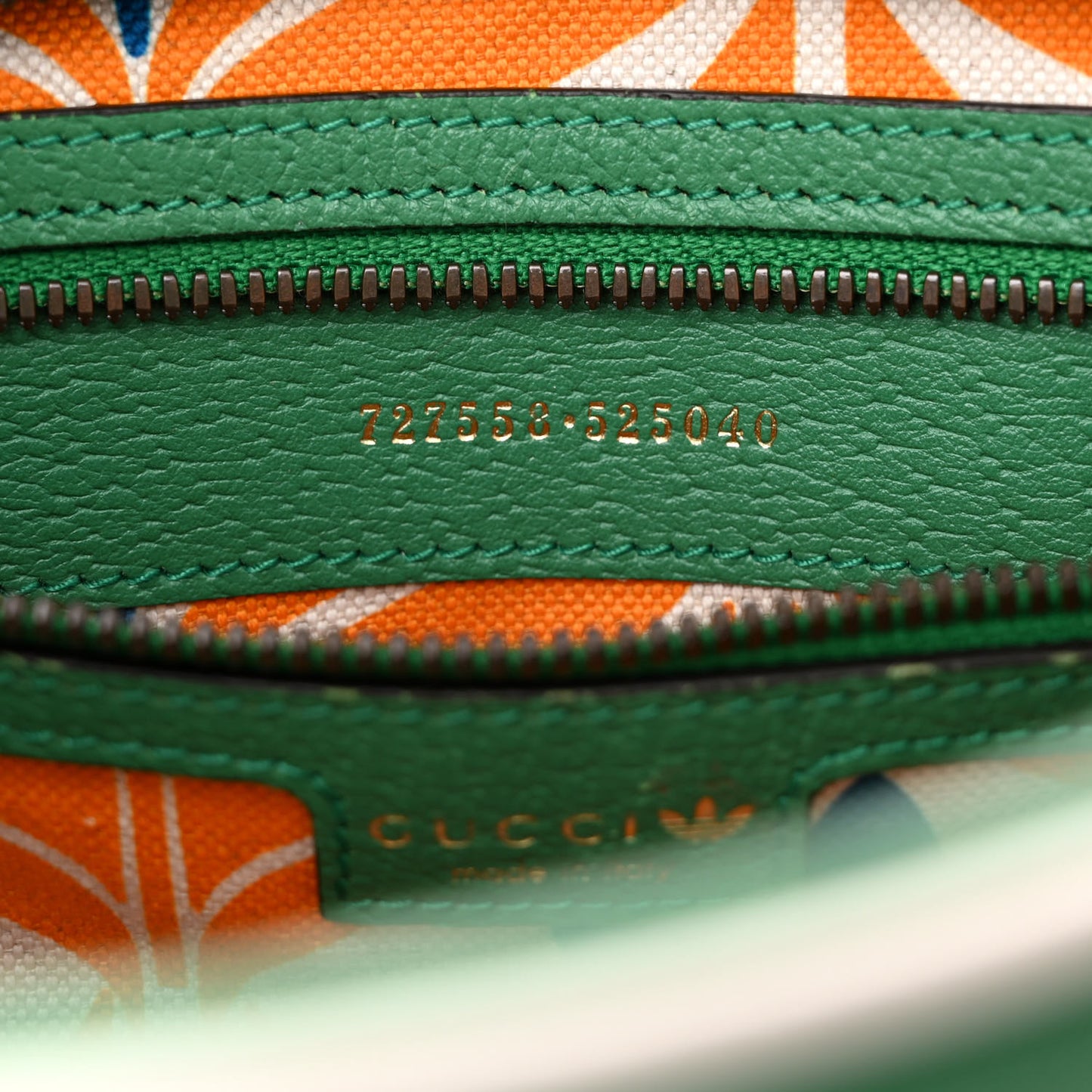 X ADIDAS Textured Dollar Calfskin Web Trefoil Logo Embossed Mini Bowling Bag New Shamarock Off White