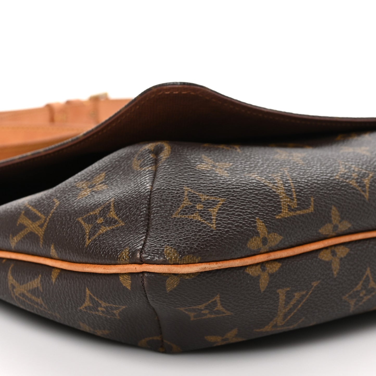 Monogram Musette GM
