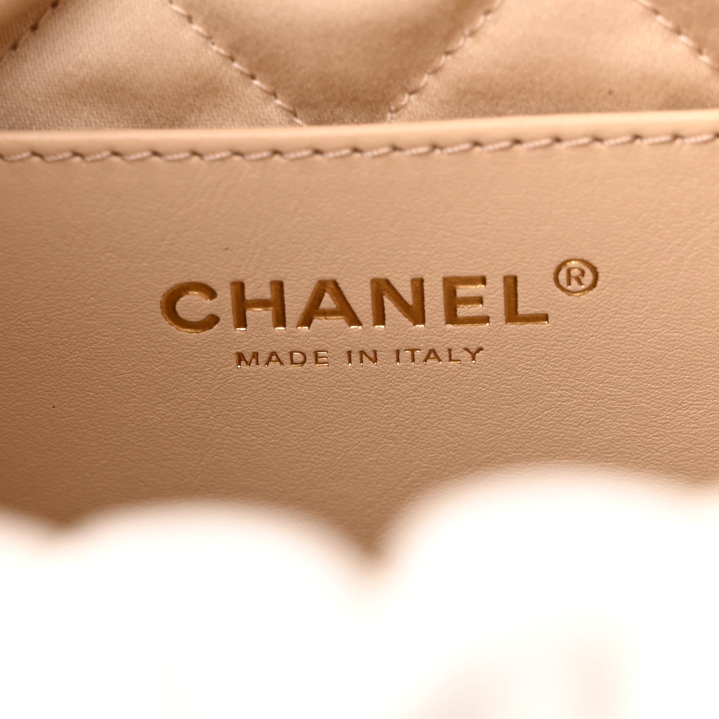 Shiny Calfskin Quilted Mini Chanel 22 White